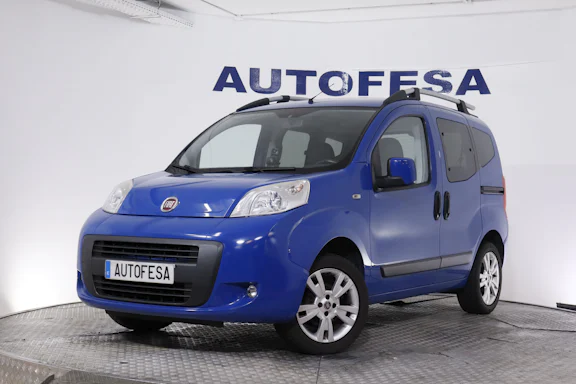 Fiat Qubo QUBO 1.4I LOUNGE EDITION 77CV 5P # NAVY,PARKTRONIC