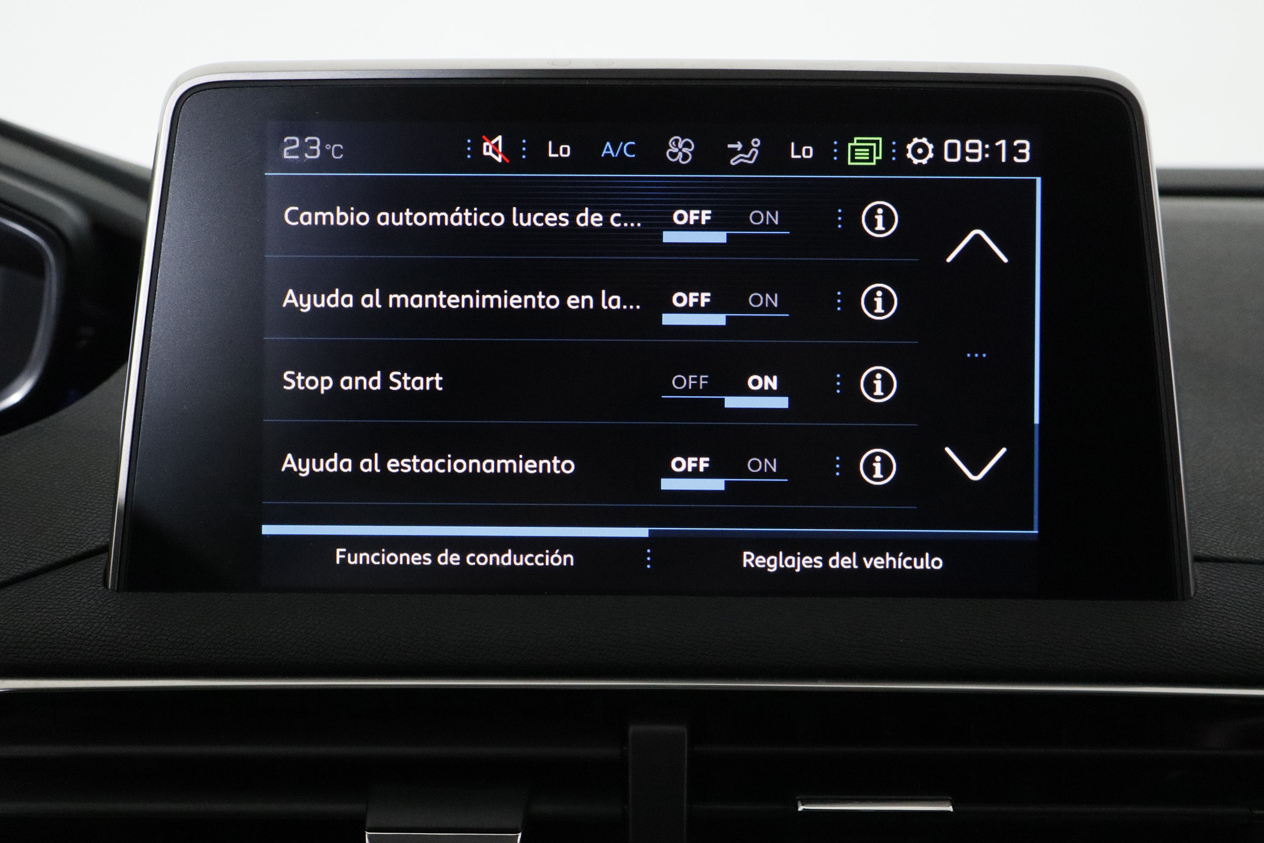 Peugeot 3008 CROSSWAY 1.2 130CV AUTO 5P S/S # NAVY, PARKTRONIC foto 24