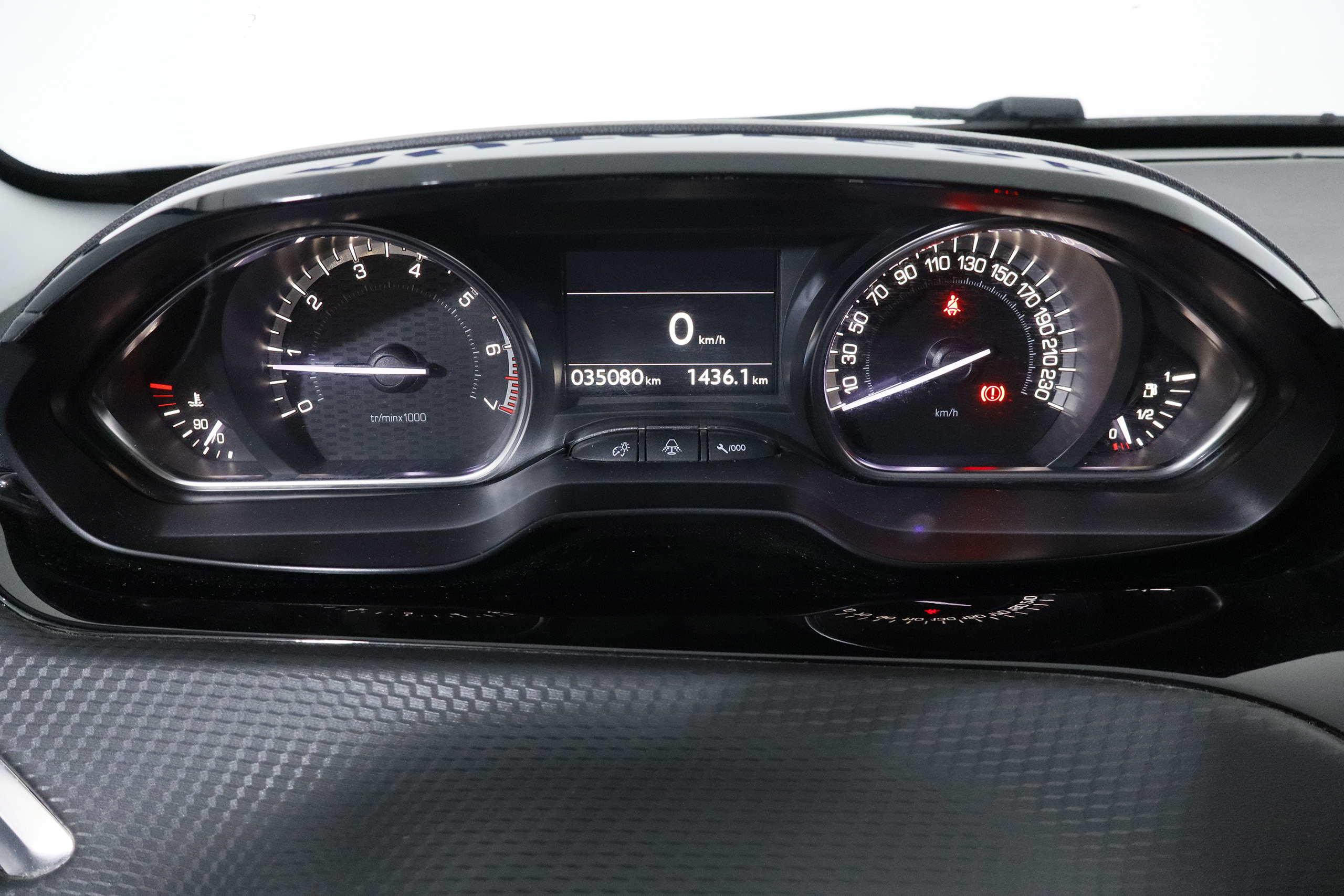 Peugeot 2008 1.2 130CV GT LINE 5P S/S # NAVY, PARKTRONIC, BLUETOOTH foto 17