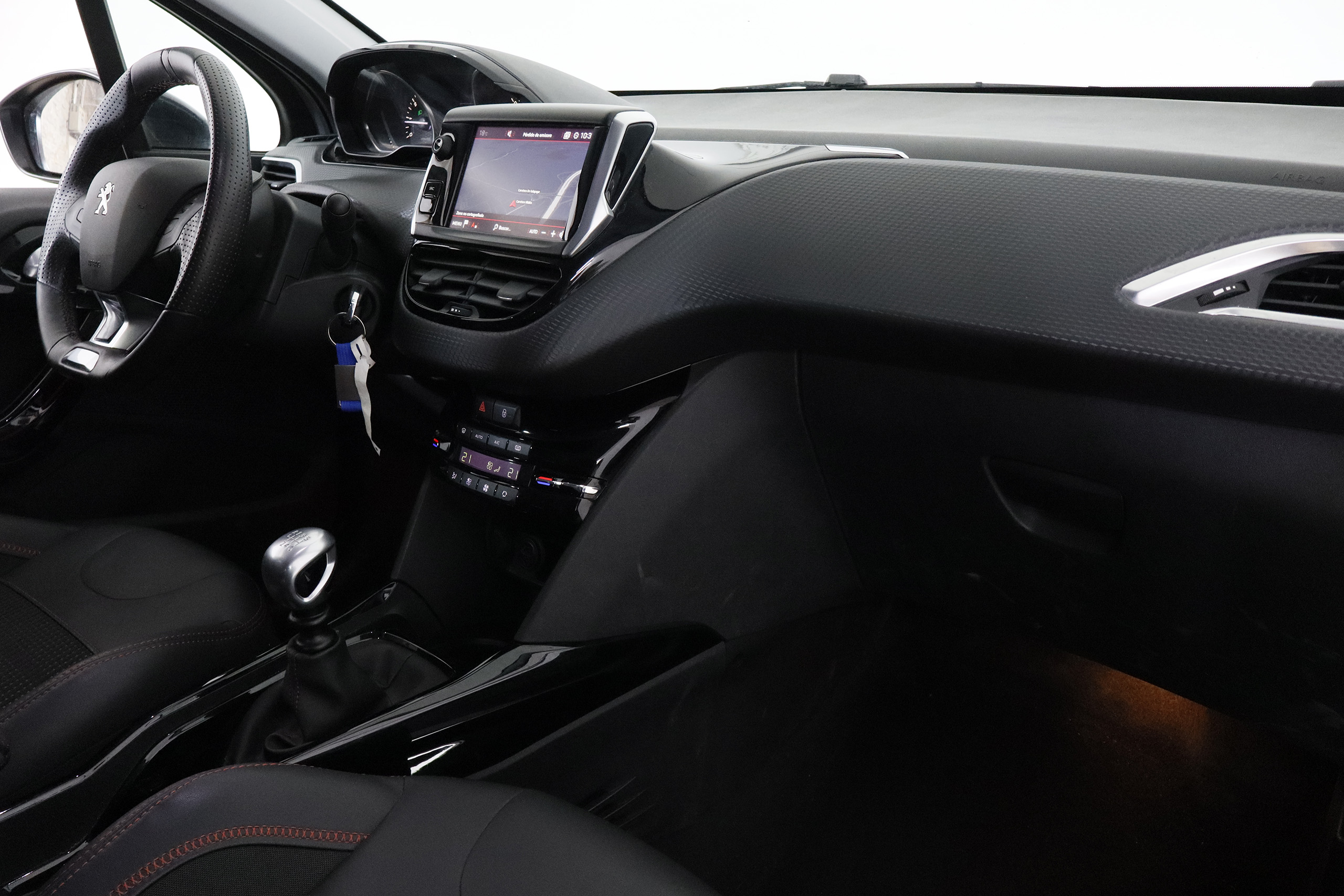 Peugeot 2008 1.2 130CV GT LINE 5P S/S # NAVY, PARKTRONIC, BLUETOOTH foto 15