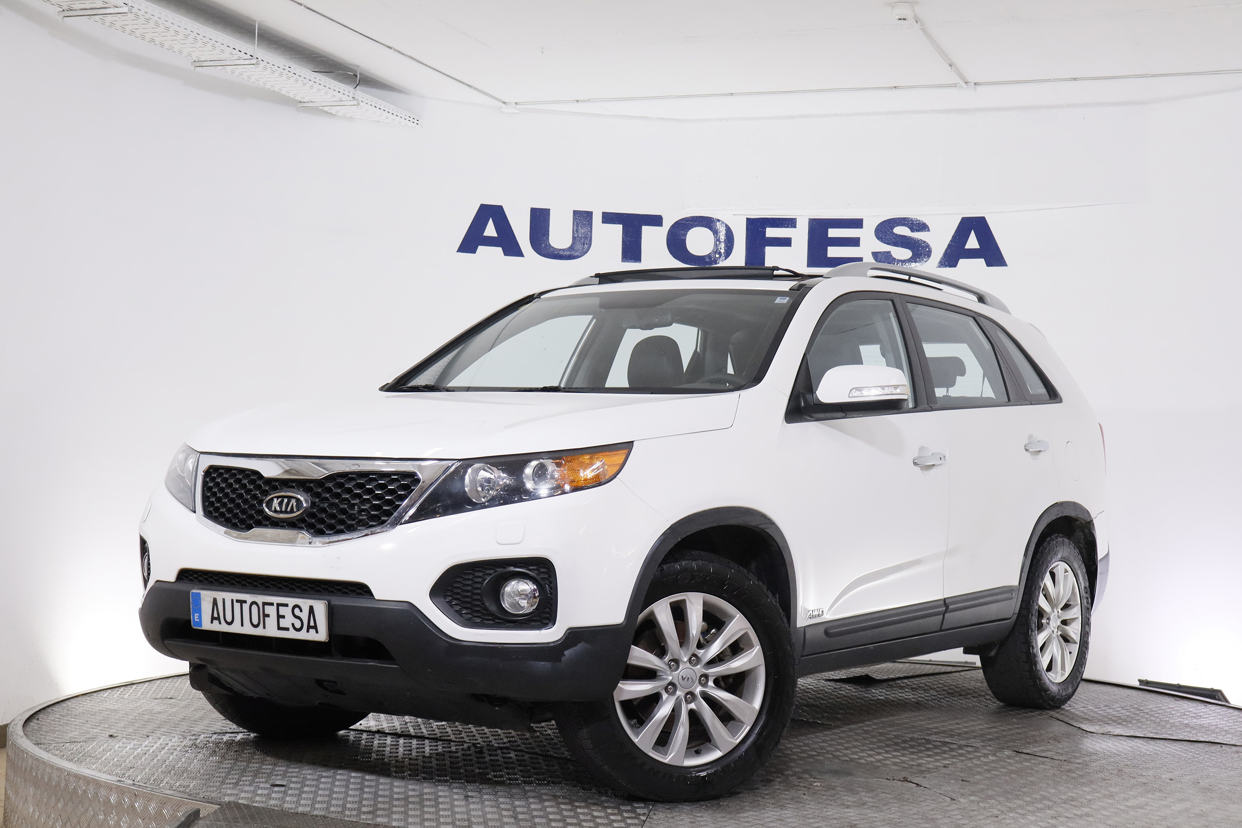 Kia Sorento 2.2 CRDI 197CV  EMOTION AWD AUTO 5P # TECHO ELE PANORAMICO, BOLA, NAVY, CUERO foto 1