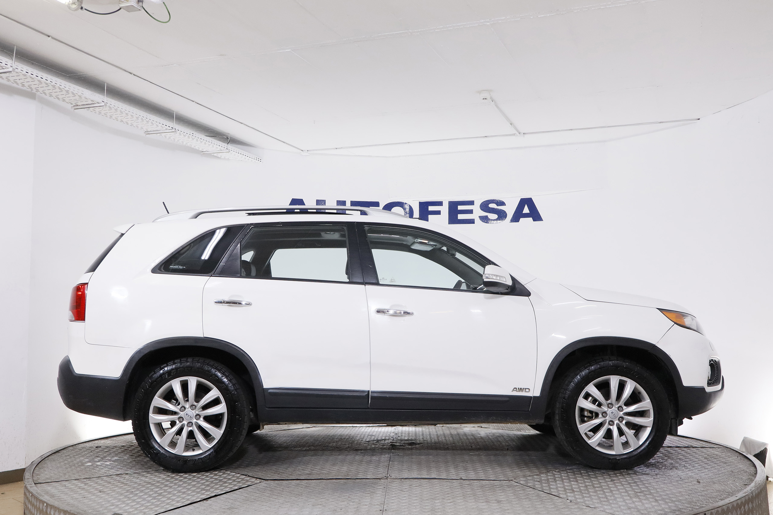 Kia Sorento 2.2 CRDI 197CV  EMOTION AWD AUTO 5P # TECHO ELE PANORAMICO, BOLA, NAVY, CUERO foto 10