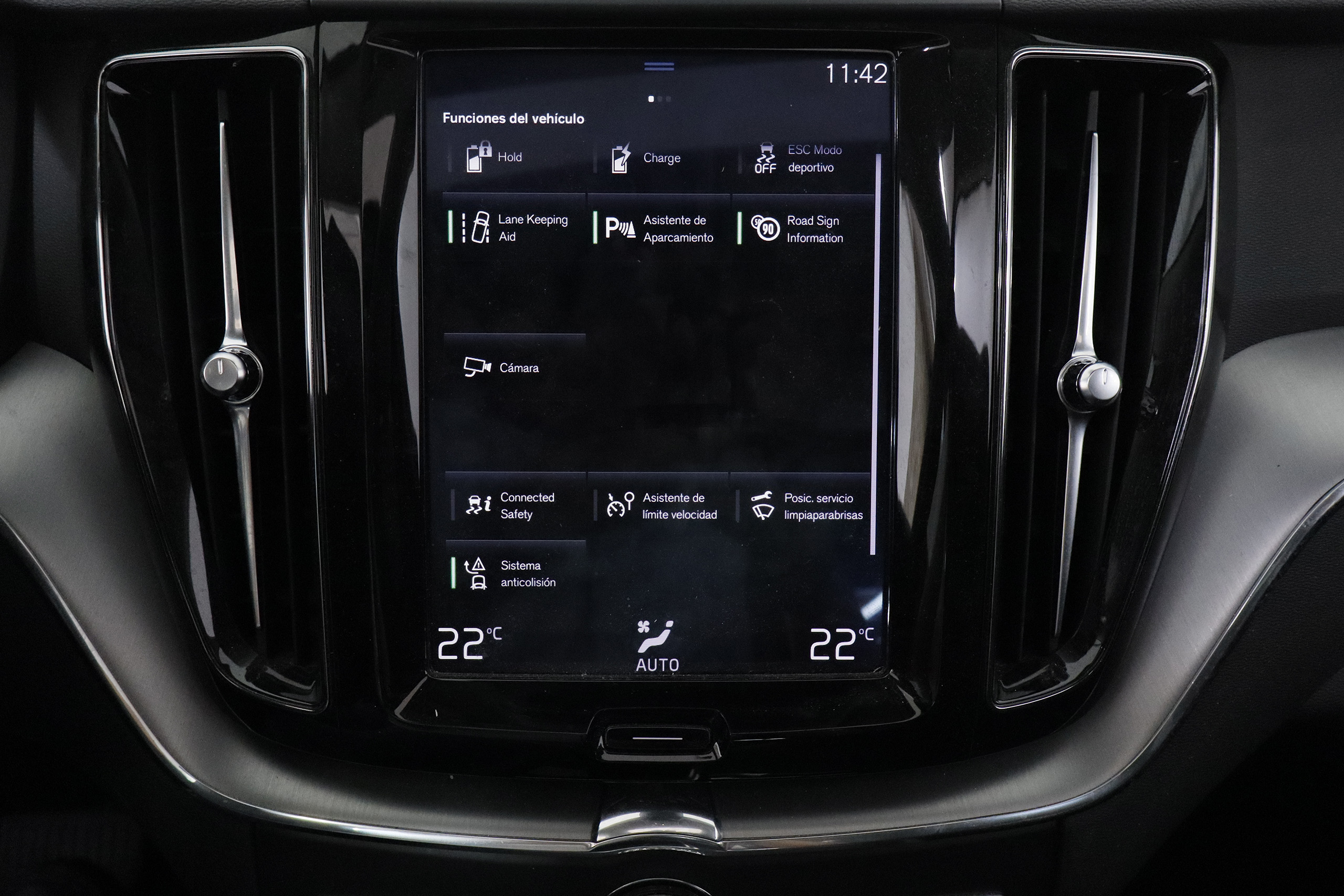 Volvo Xc 60 2.0 T8 HIBRIDO ENCHUFABLE 408CV BUSINESS PLUS AWD AUTO 5P # IVA DEDUCIBLE, TECHO ELE PANORAMICO, NAVY foto 25