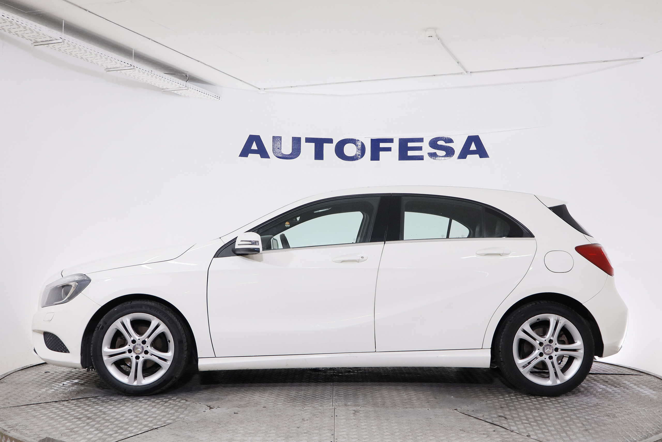 Mercedes-benz A180 CLASE A 180 CDI 109CV URBAN 5P S/S # BIXENON, BLUETOOTH foto 5