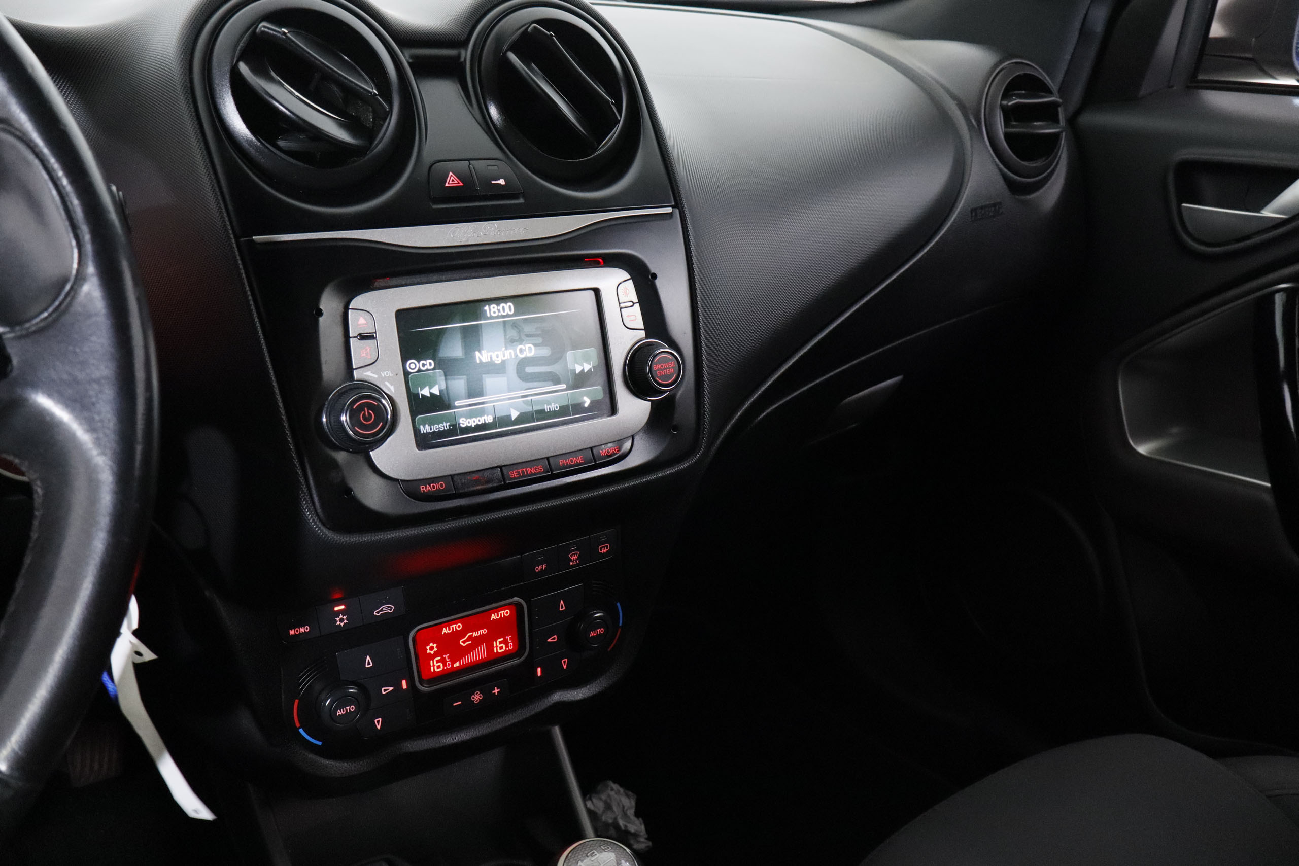 Alfa Romeo Mito 1.3 JTD RACEER 85CV S/S 3P foto 17