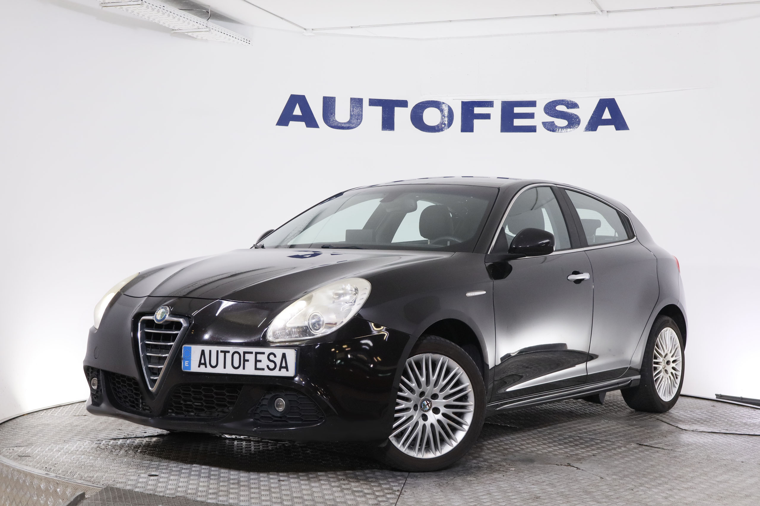 Alfa Romeo Giulietta 2.0 JTDM 140CV 5P # CUERO,PARKTRONIC foto 1