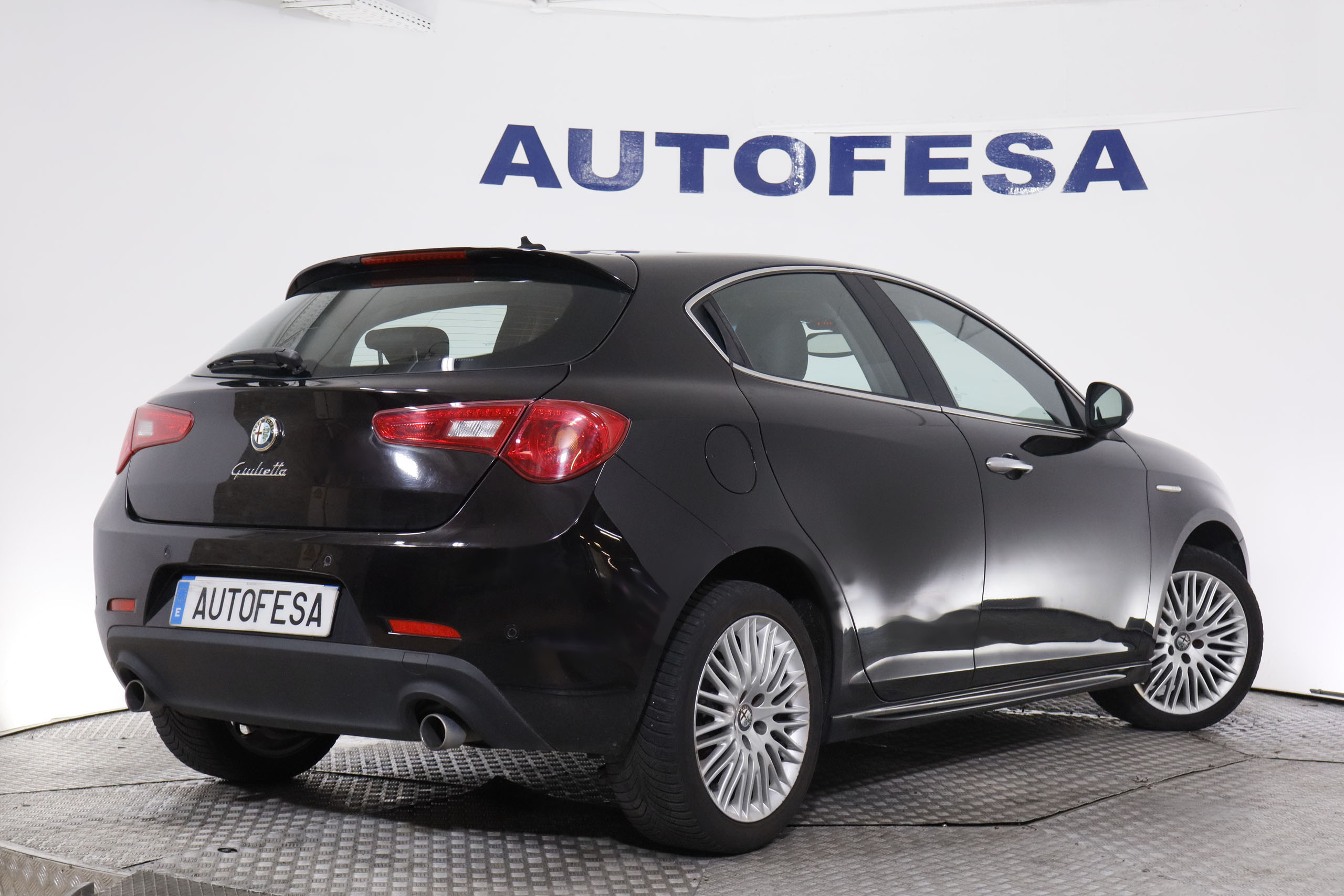 Alfa Romeo Giulietta 2.0 JTDM 140CV 5P # CUERO,PARKTRONIC foto 6