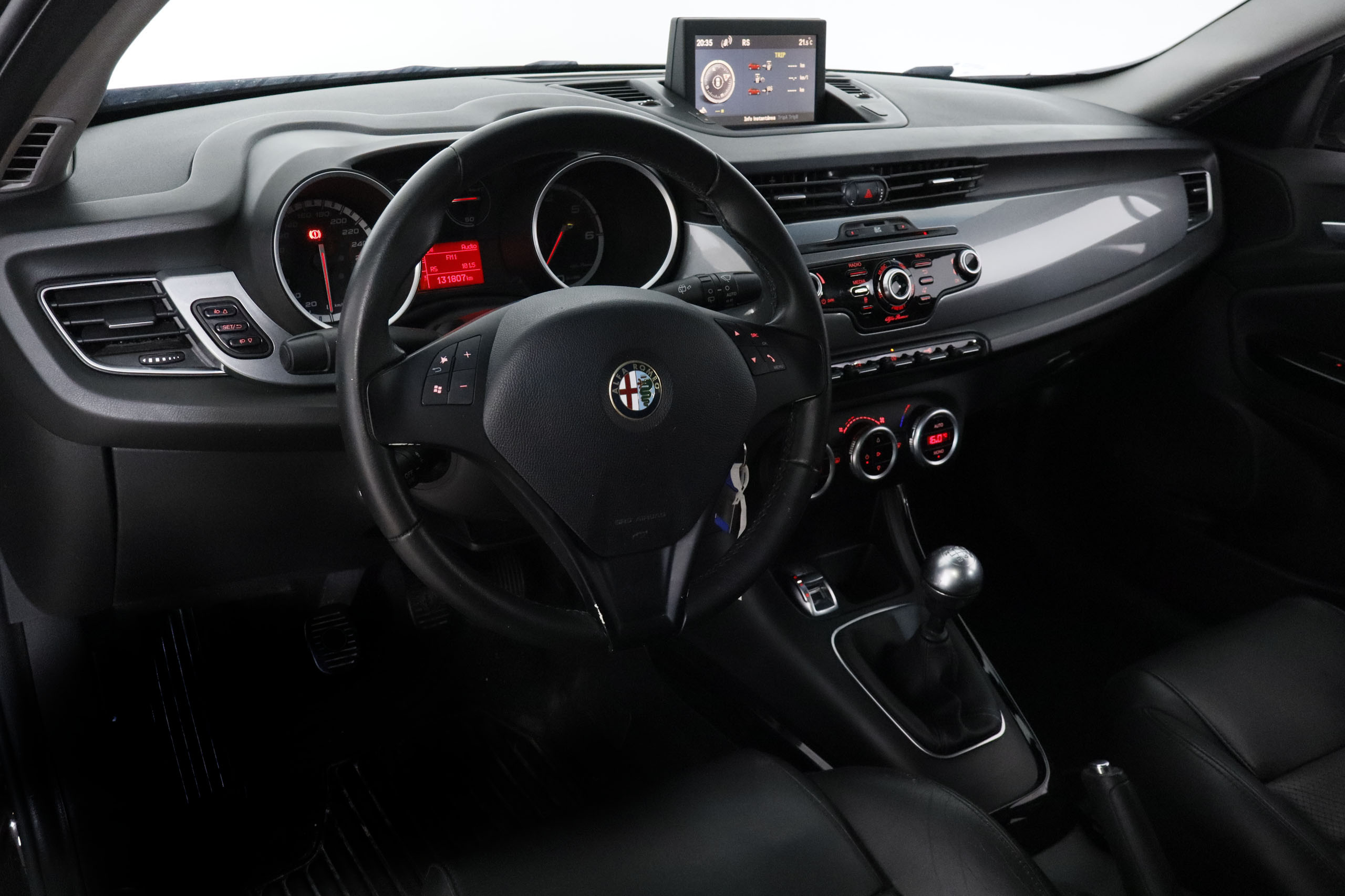 Alfa Romeo Giulietta 2.0 JTDM 140CV 5P # CUERO,PARKTRONIC foto 14