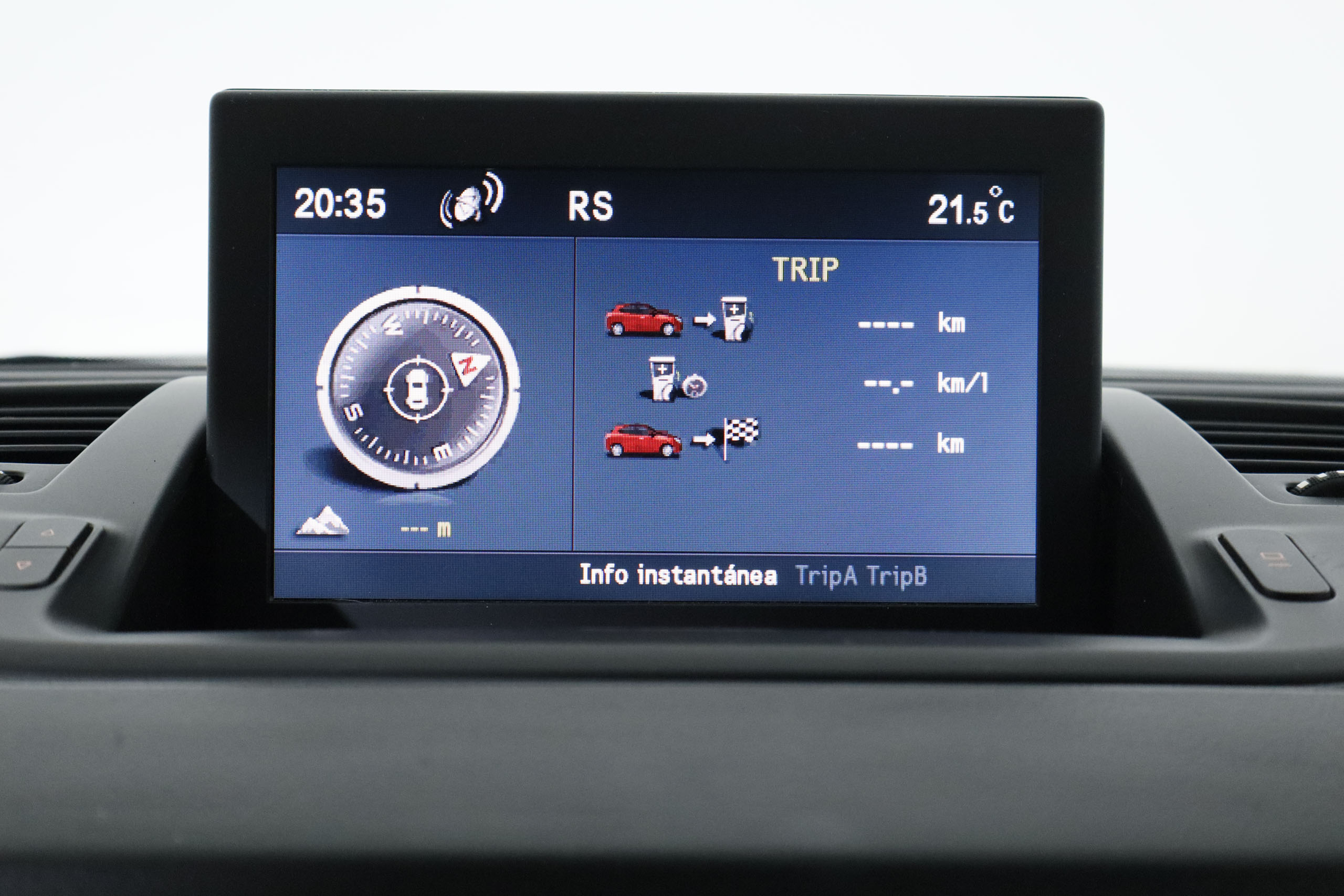 Alfa Romeo Giulietta 2.0 JTDM 140CV 5P # CUERO,PARKTRONIC foto 18