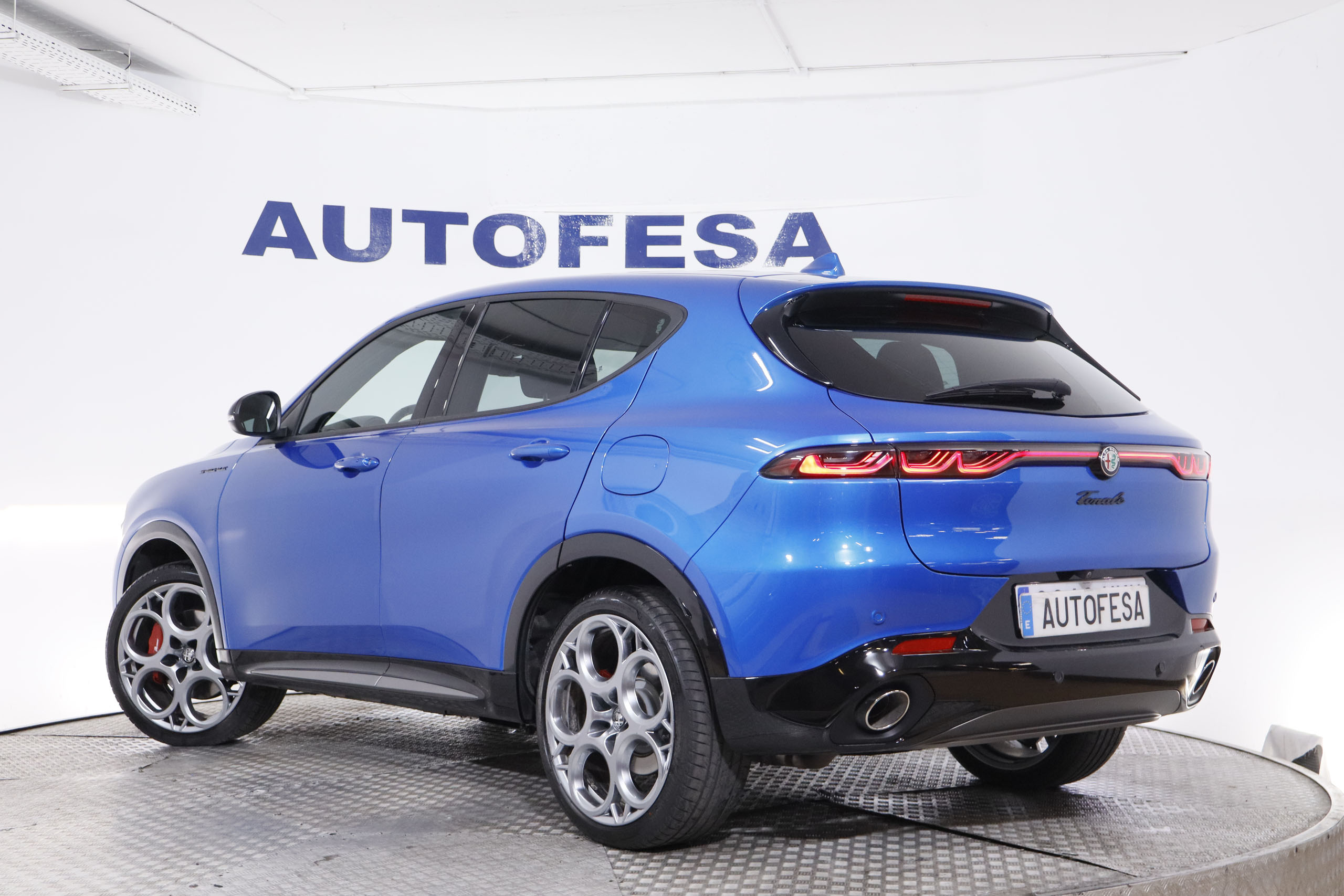 Alfa Romeo Tonale 1.3 MULTI AIR PHEV SPECIALE Q4 AUTO 280CV 5P # IVA DEDUCIBLE,GPS,FAROS LED foto 9