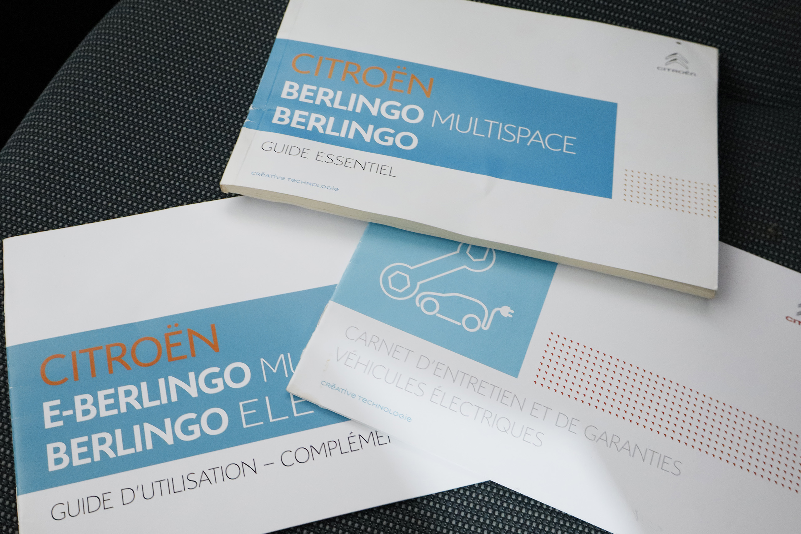 Citroen Berlingo ELECTRICO MULTISPACE TALLA M FEEL 67CV AUTO 5P # NAVY foto 23