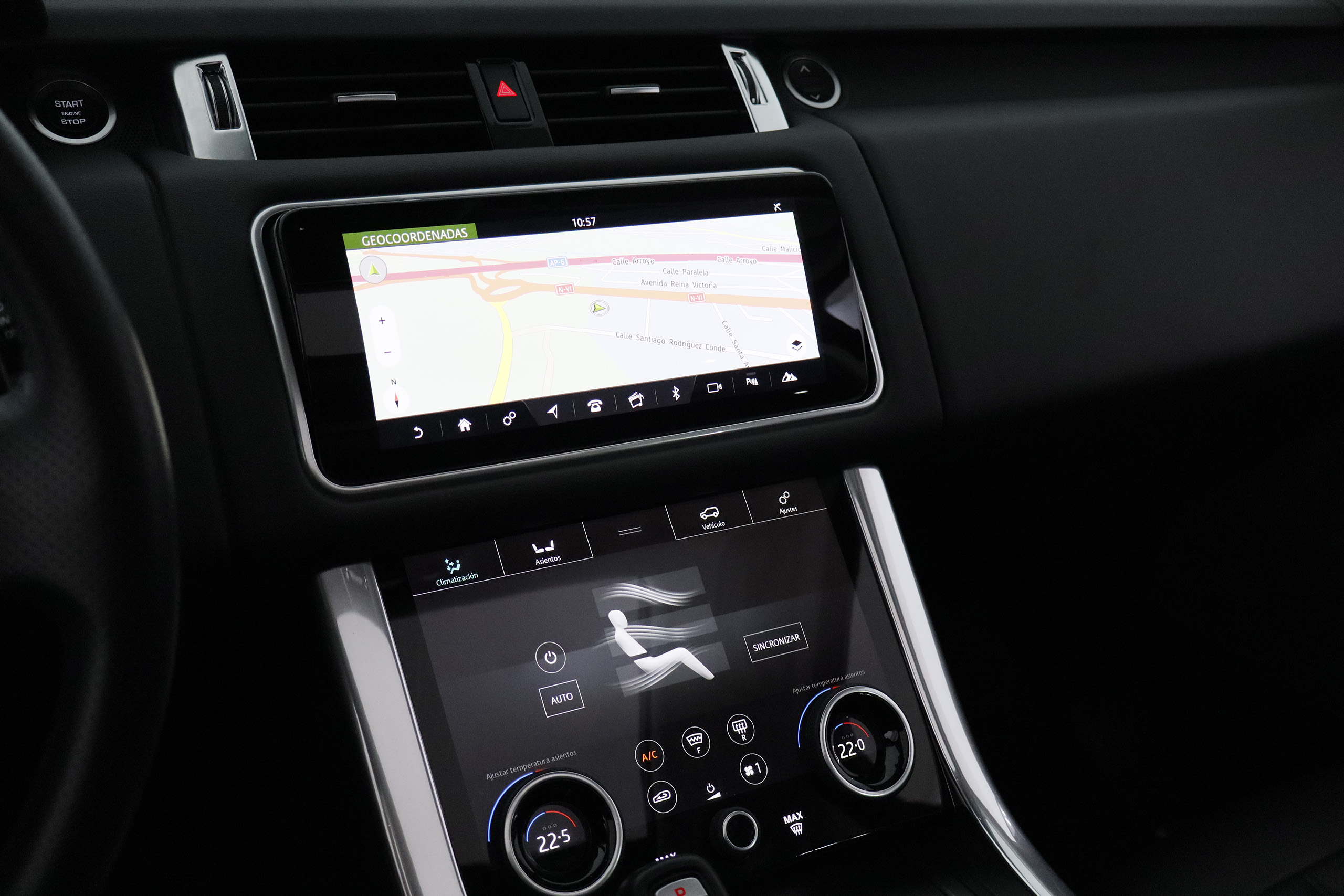 Land Rover Range Rover Sport 2.0 TSE SI4 PHEV SE AUTO 400CV 5P # TECHO ELE PANORAMICO, NAVY,  CUERO, FAROS LED foto 27