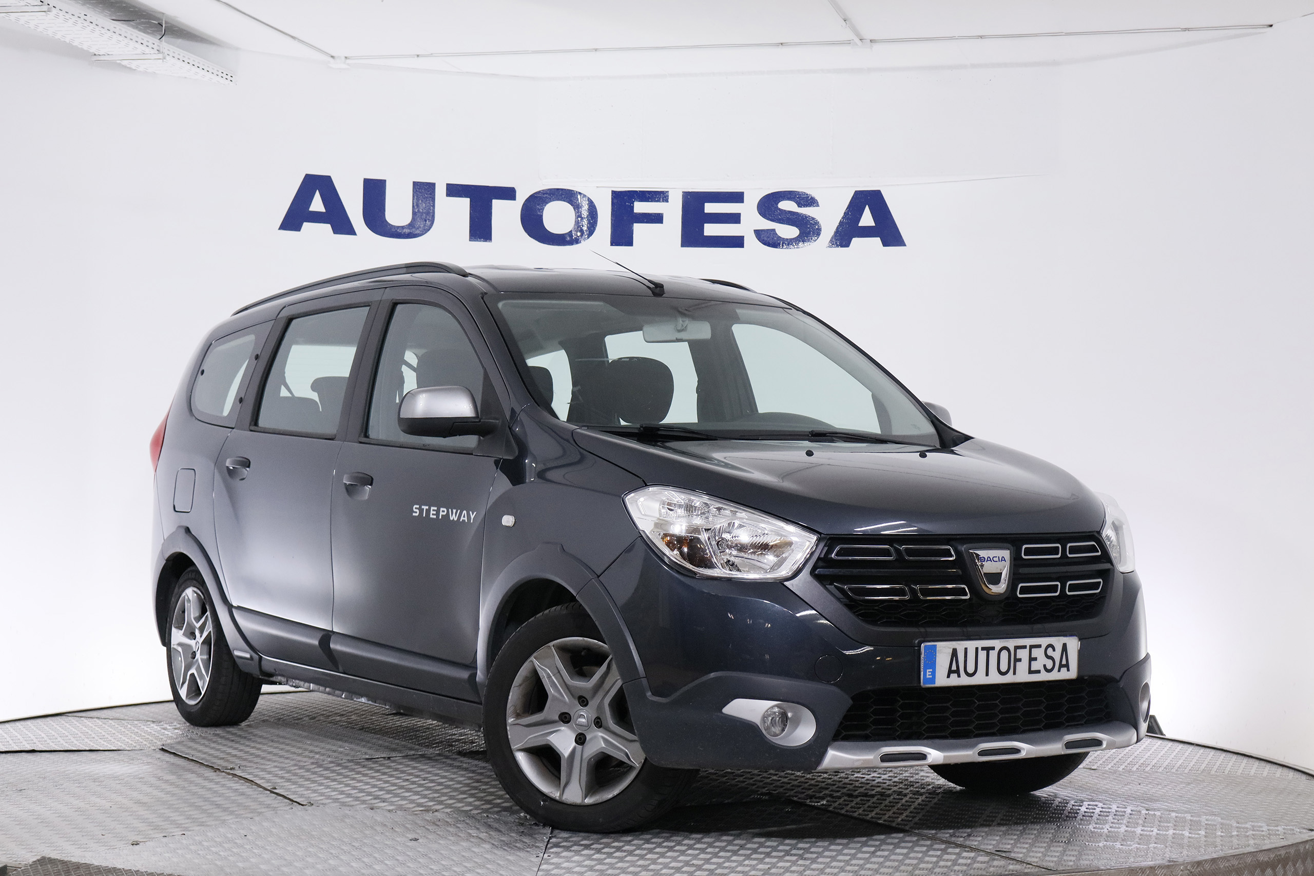 Dacia Lodgy 1.5 BLUE DCI 115CV STEPWAY 7PLAZAS 5P # PARKTRONIC foto 3