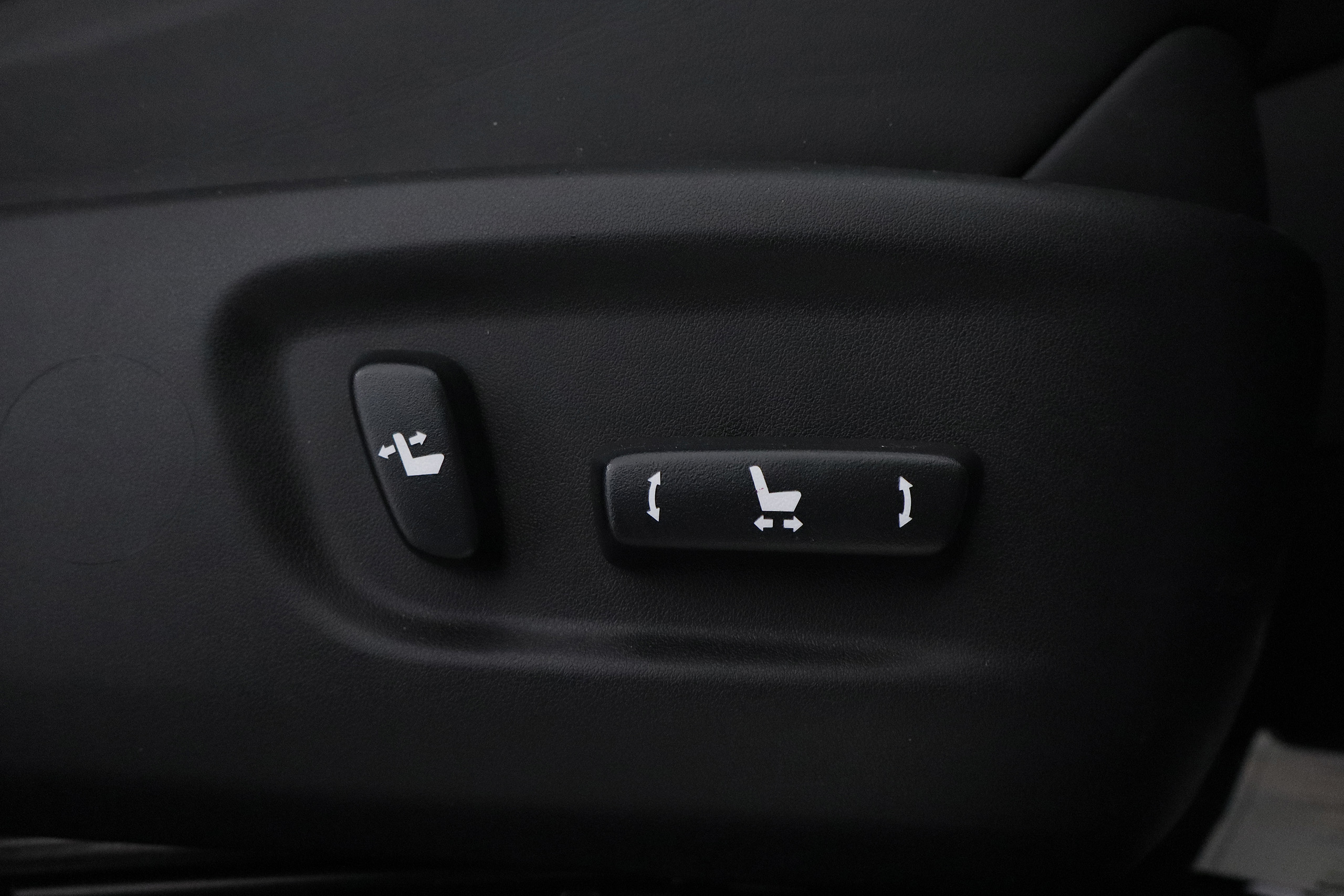 Lexus Nx 300h 2.5L HYBRID 197CV F SPORT 4WD AUTO 5P # TECHO PANORAMICO, NAVY, CUERO foto 28