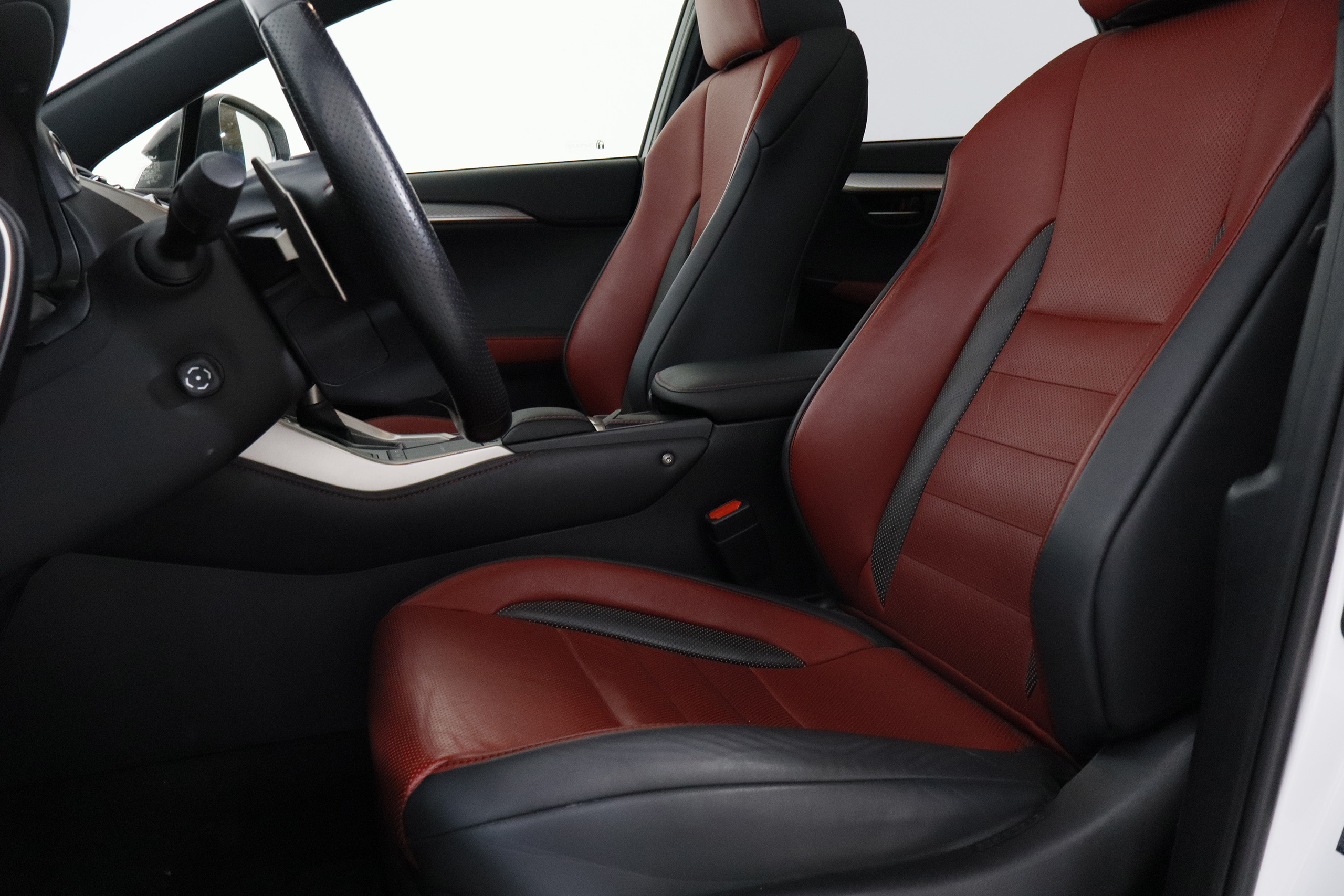 Lexus Nx 300h 2.5L HYBRID 197CV F SPORT 4WD AUTO 5P # TECHO PANORAMICO, NAVY, CUERO foto 27