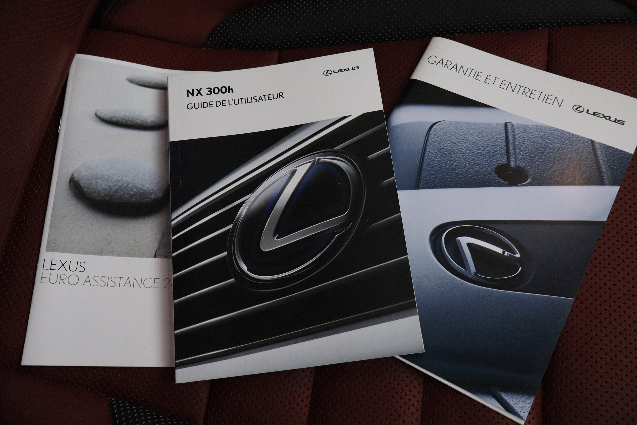 Lexus Nx 300h 2.5L HYBRID 197CV F SPORT 4WD AUTO 5P # TECHO PANORAMICO, NAVY, CUERO foto 32