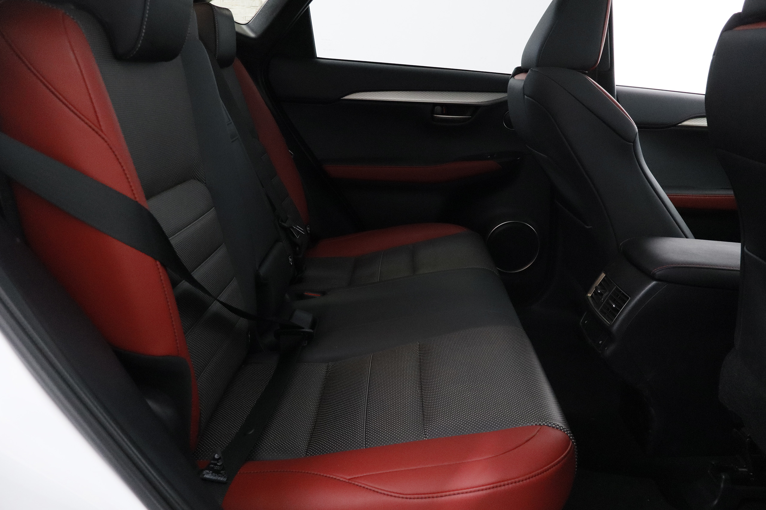 Lexus Nx 300h 2.5L HYBRID 197CV F SPORT 4WD AUTO 5P # TECHO PANORAMICO, NAVY, CUERO foto 31