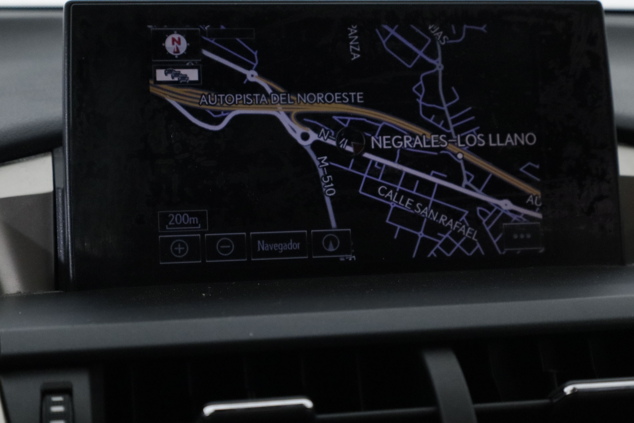 Lexus Nx 300h 2.5L HYBRID EXECUTIVE 4WD AUTO 197CV 5P # CUERO,NAVY,FAROS LED foto 18