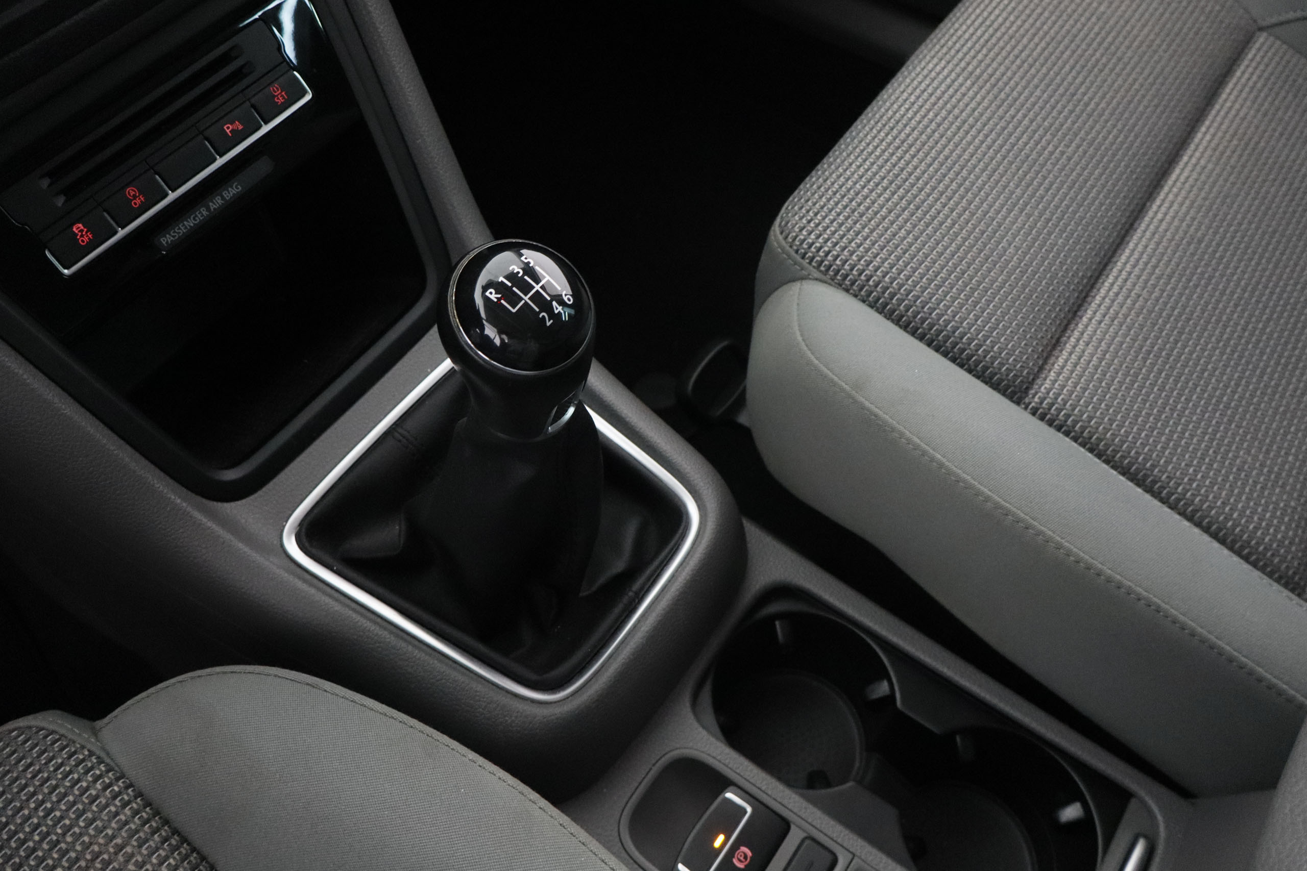 Volkswagen Sharan 1.4 TSI COMFORT LINE 150CV 7 PLAZAS 5P # NAVY,PARKTRONIC foto 18