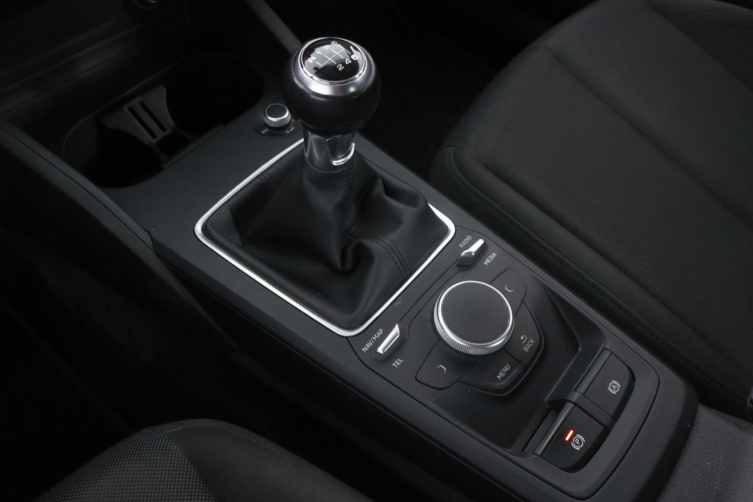 Audi Q2 1.4 TFSI S-LINE 150CV 5P # NAVY,FAROS LED,PARKTRONIC 1.4 TFSI S-LINE 150CV 5P # NAVY,FAROS LED,PARKTRONIC foto 20