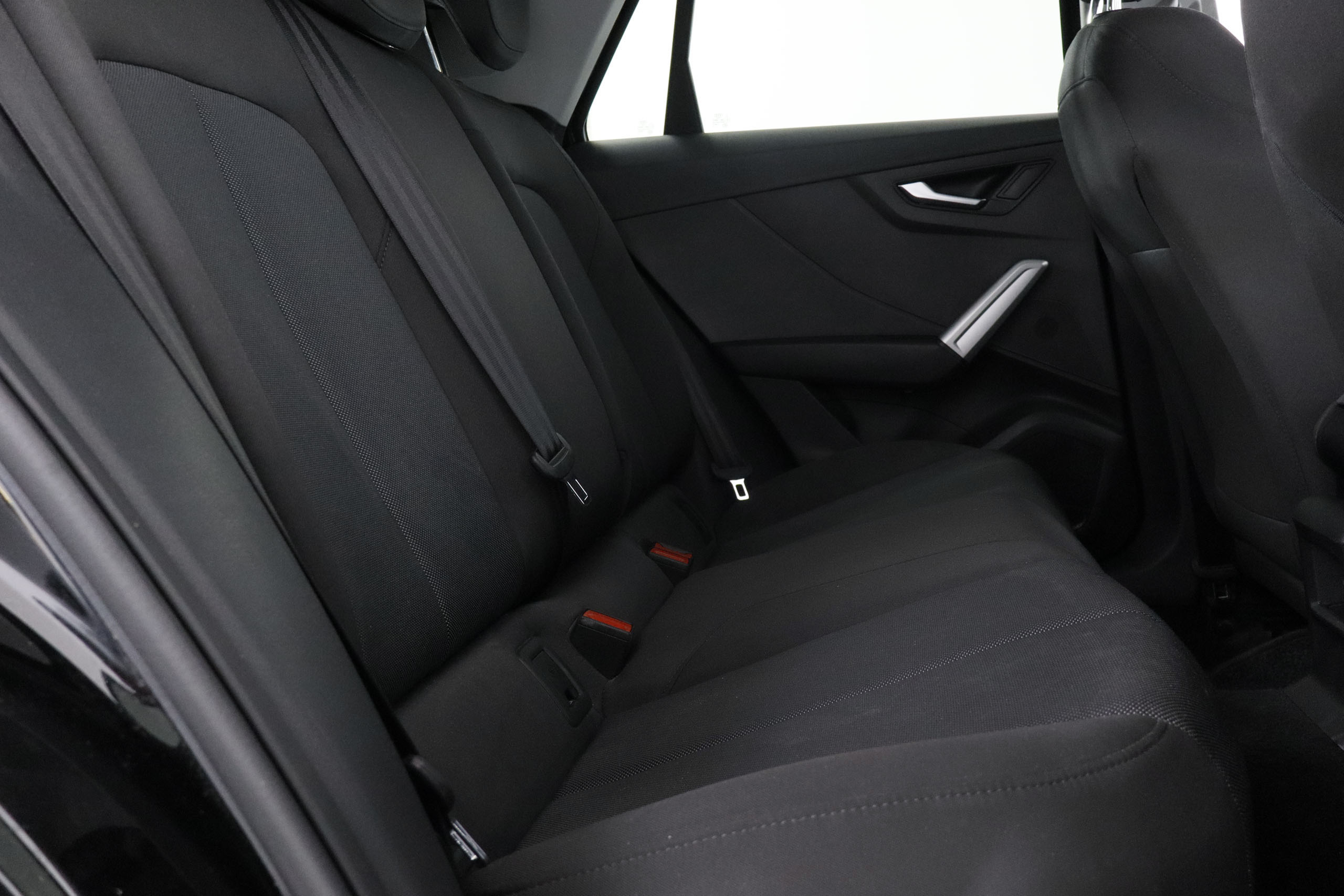 Audi Q2 1.4 TFSI S-LINE 150CV 5P # NAVY,FAROS LED,PARKTRONIC 1.4 TFSI S-LINE 150CV 5P # NAVY,FAROS LED,PARKTRONIC foto 23