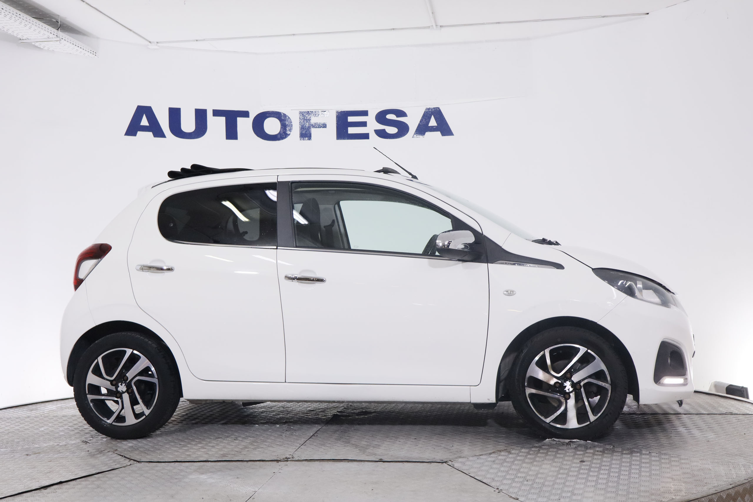 Peugeot 108 TOP 1.2 ALLURE 82CV 5P # TECHO foto 10