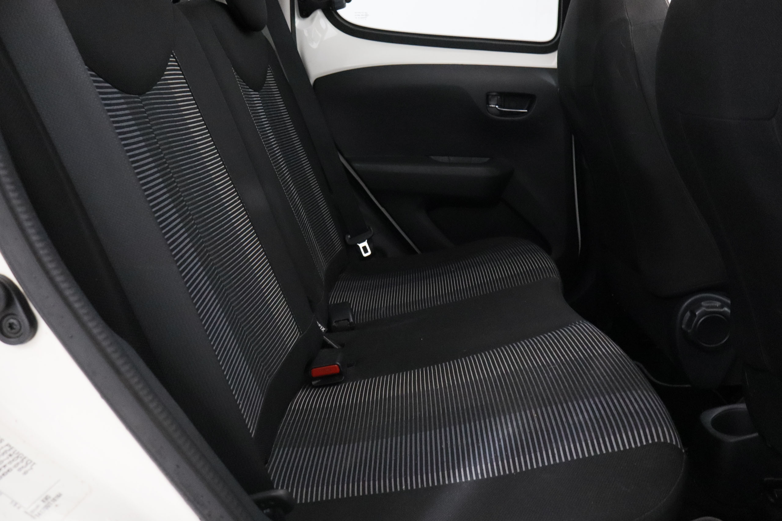 Peugeot 108 TOP 1.2 ALLURE 82CV 5P # TECHO foto 22