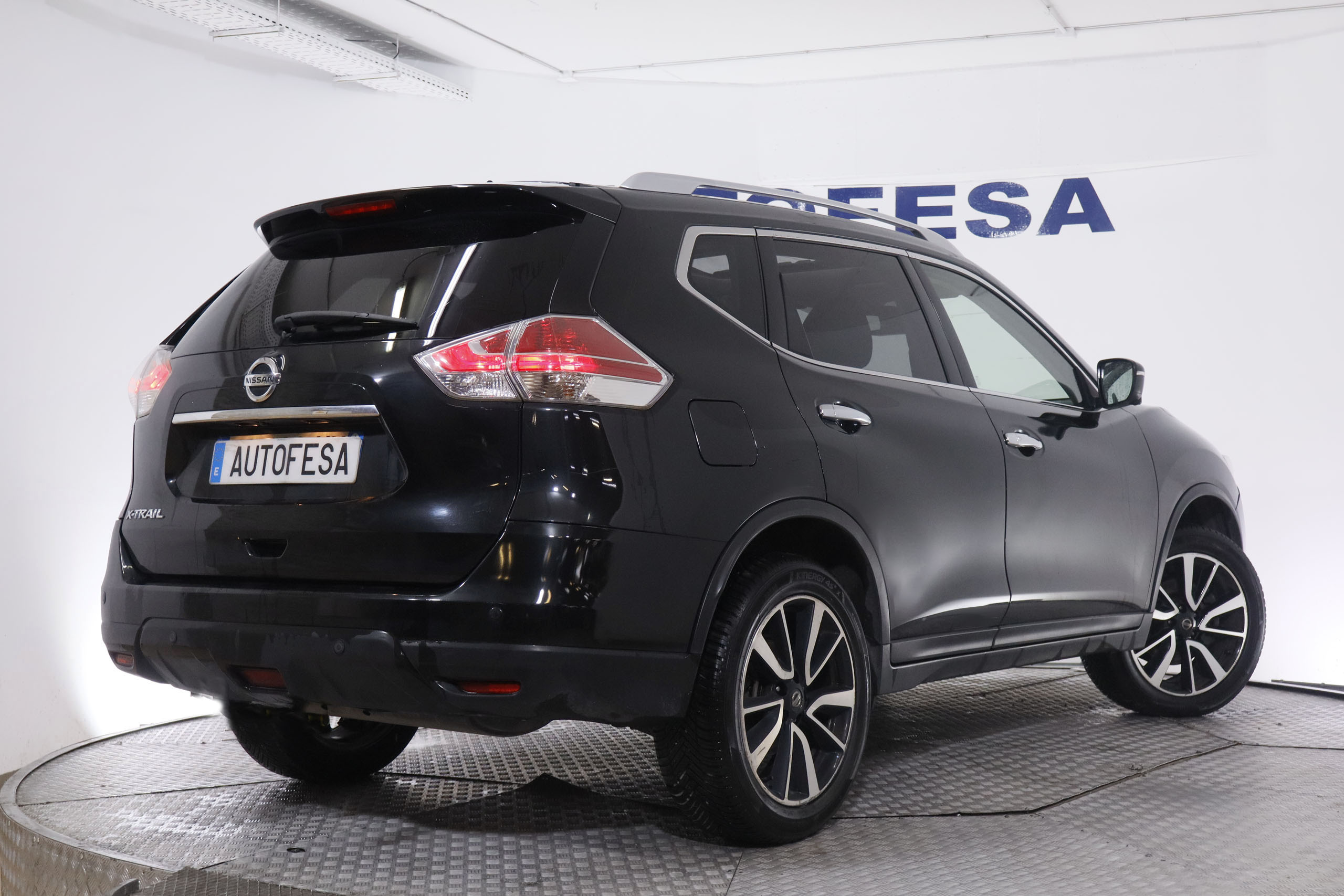 Nissan X-trail XTRAIL 1.6 DCI 130CV NCONNECTA 7 PLAZAS 5P # TECHO PANORAMICO ELE,NAVY,CAMAR 360 foto 6