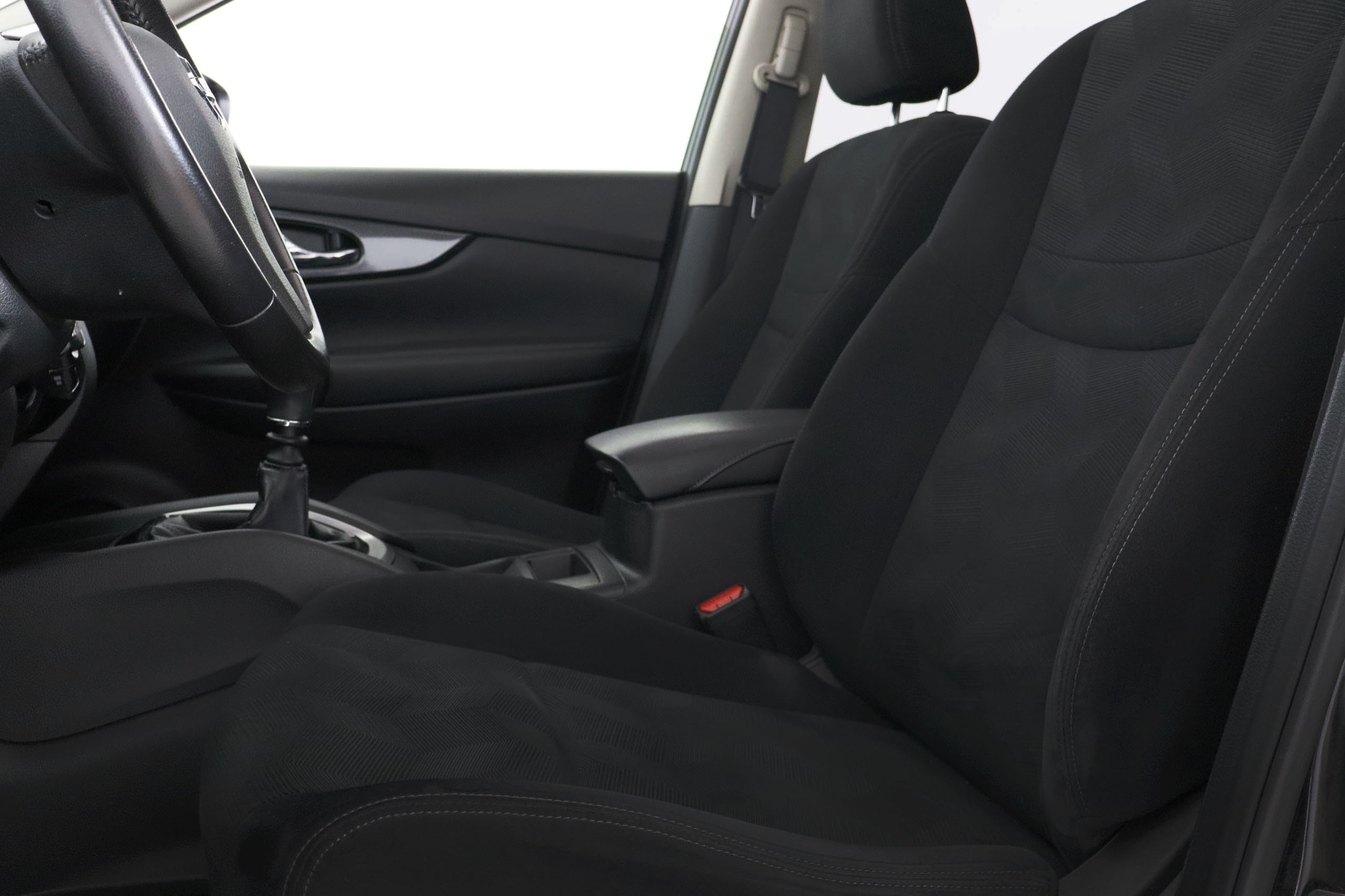 Nissan X-trail XTRAIL 1.6 DCI 130CV NCONNECTA 7 PLAZAS 5P # TECHO PANORAMICO ELE,NAVY,CAMAR 360 foto 22