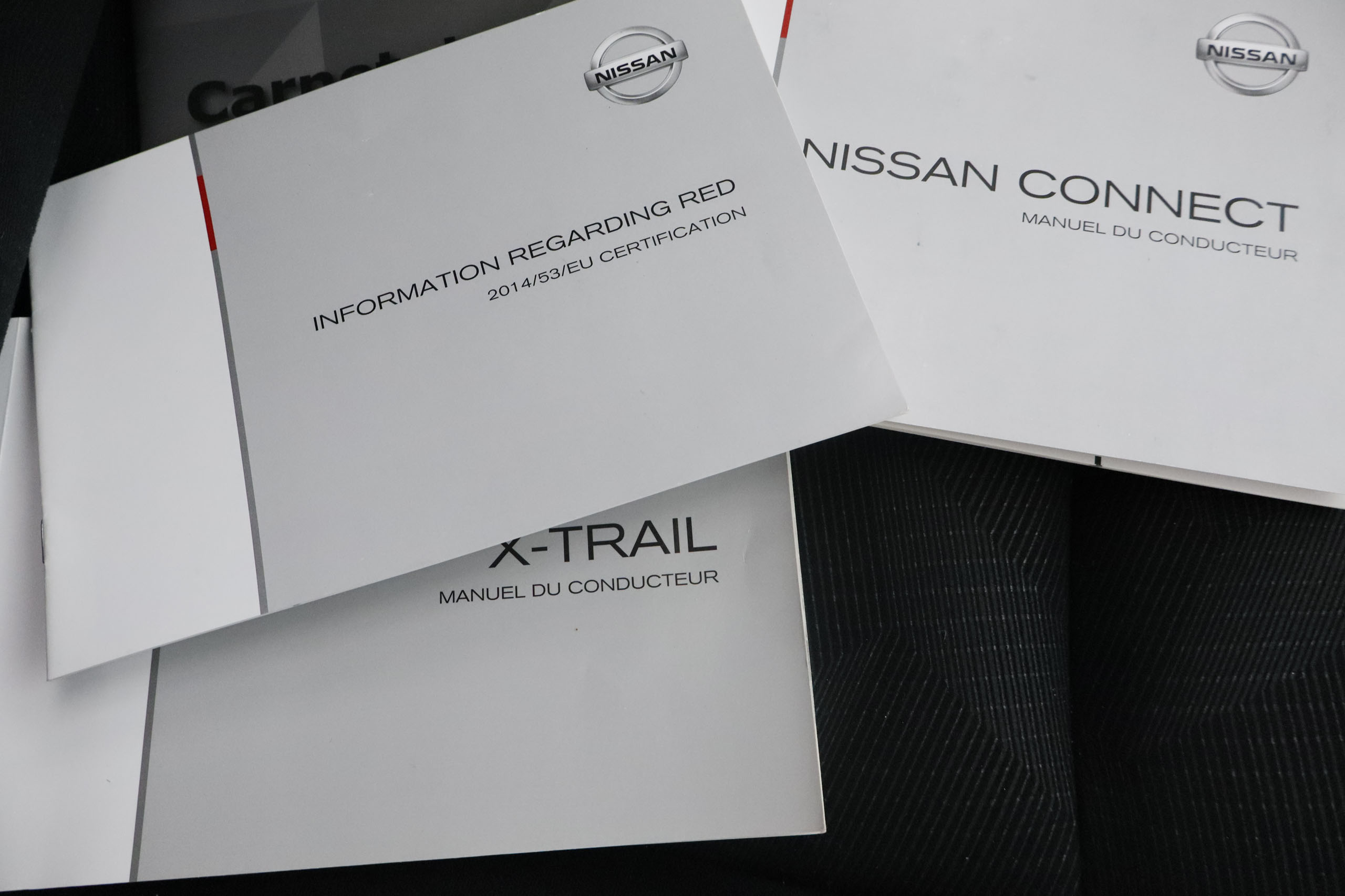 Nissan X-trail XTRAIL 1.6 DCI 130CV NCONNECTA 7 PLAZAS 5P # TECHO PANORAMICO ELE,NAVY,CAMAR 360 foto 26