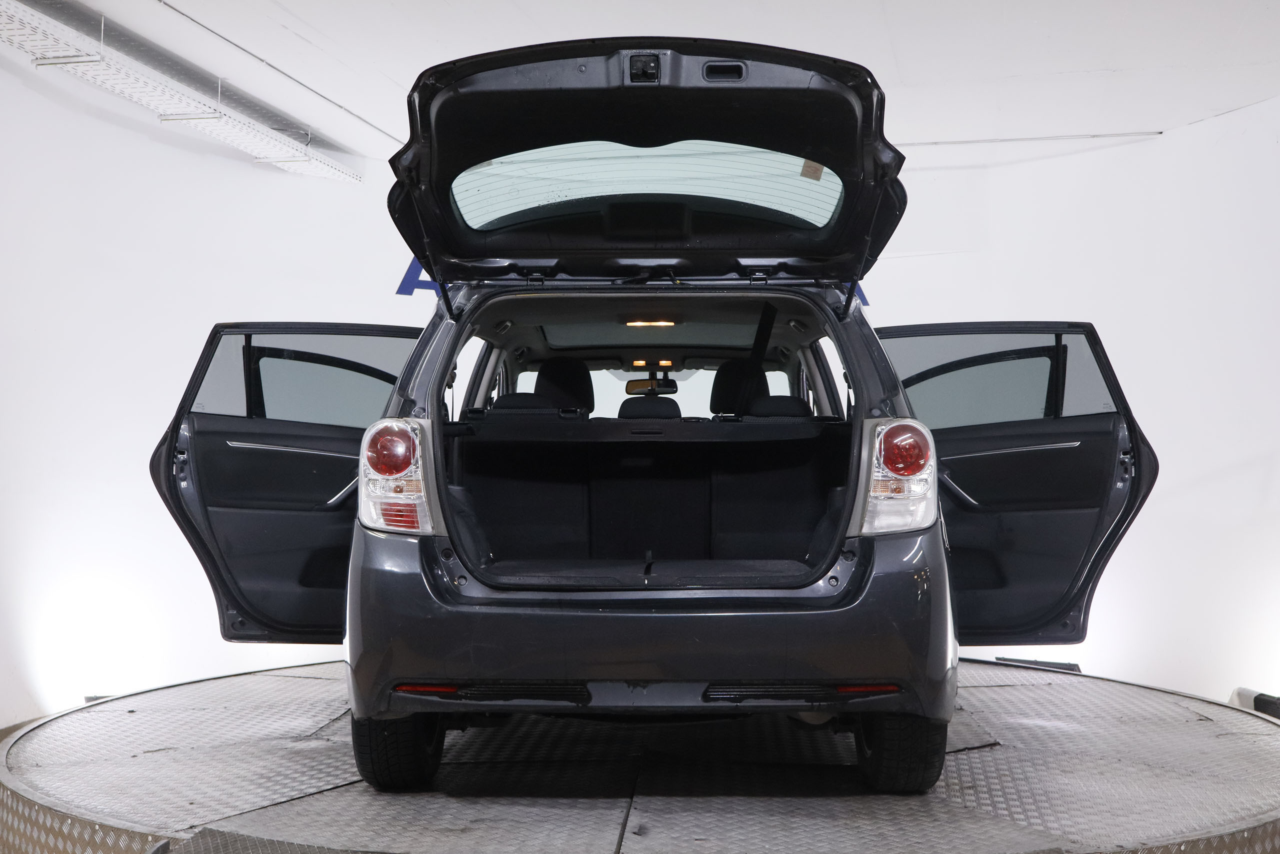 Toyota Verso 1.6 VVT-I ACTIVE 132CV 5P # TECHO PANORAMICO foto 10