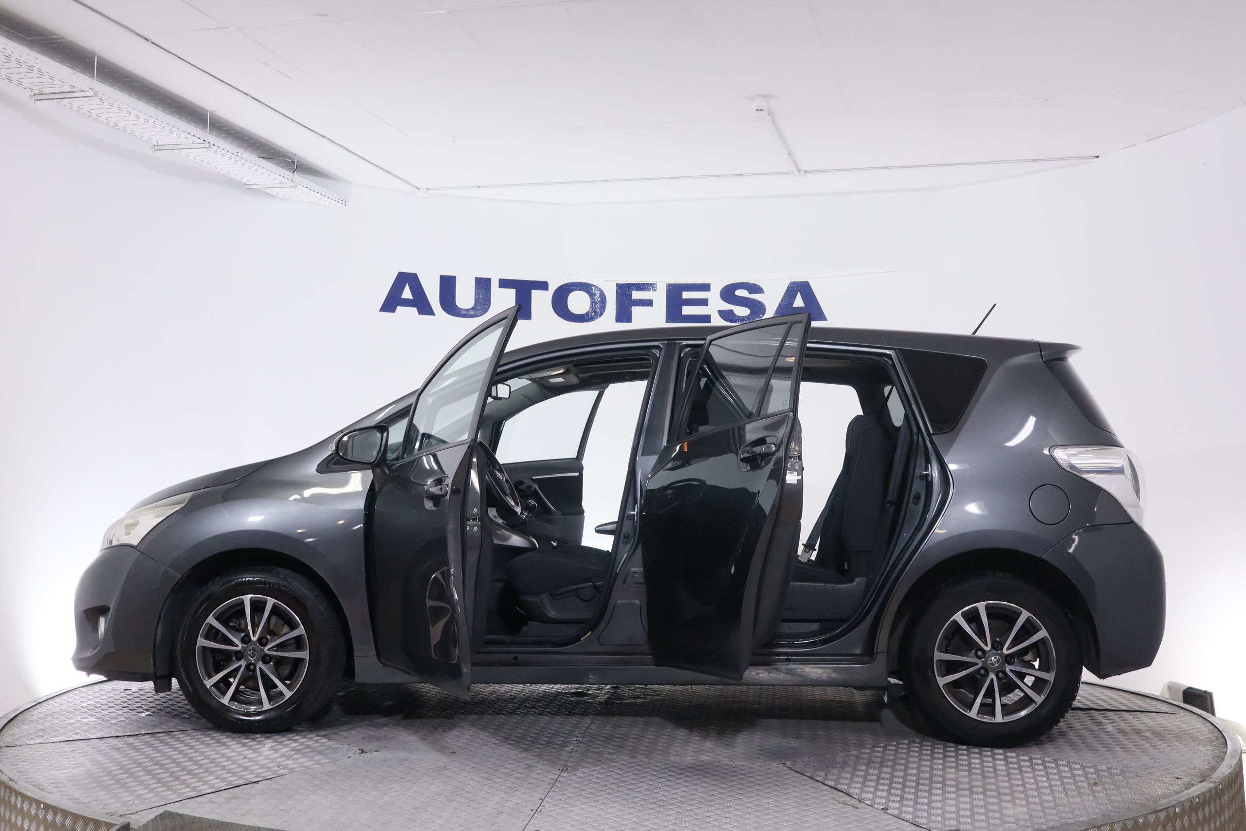 Toyota Verso 1.6 VVT-I ACTIVE 132CV 5P # TECHO PANORAMICO foto 9