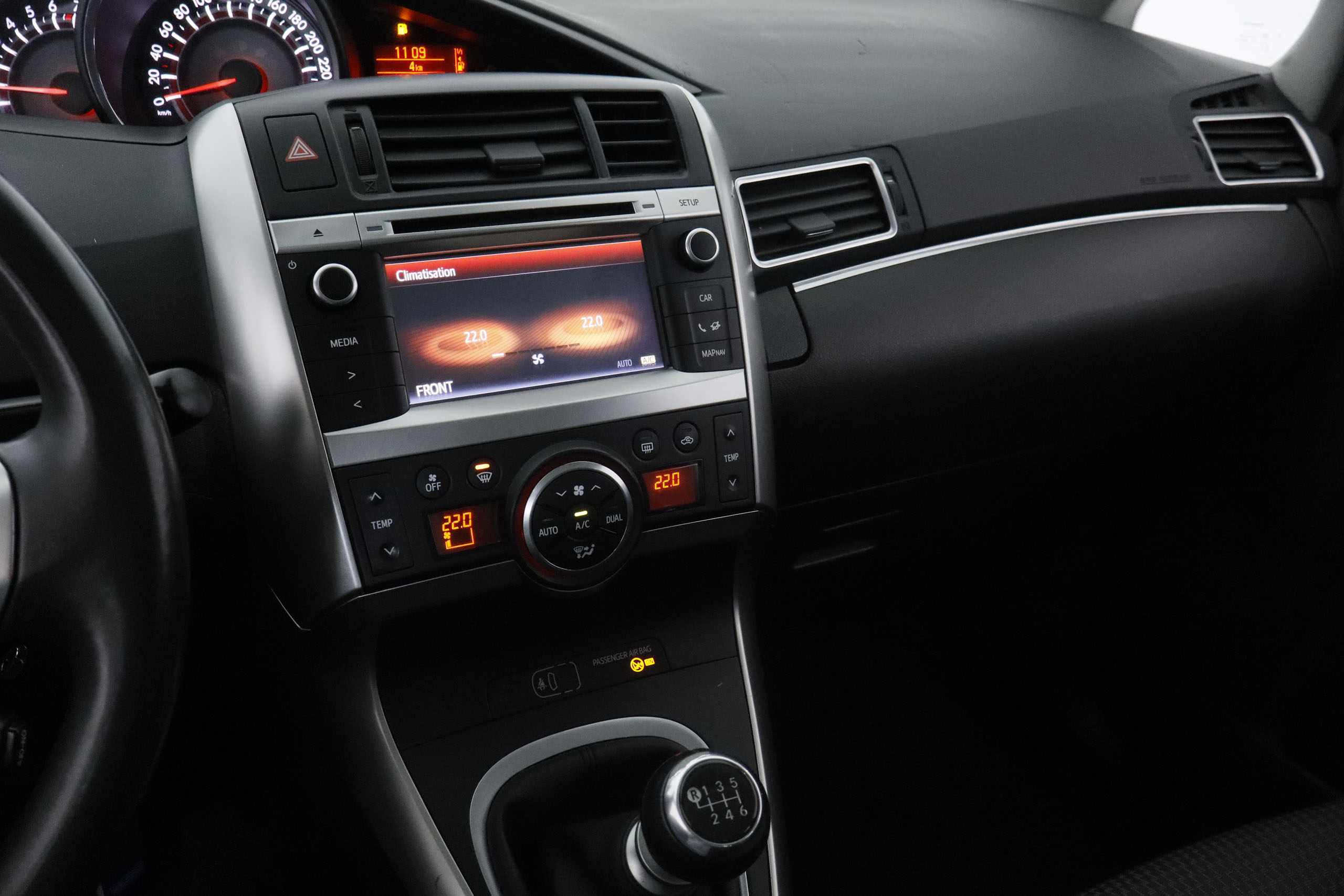 Toyota Verso 1.6 VVT-I ACTIVE 132CV 5P # TECHO PANORAMICO foto 15