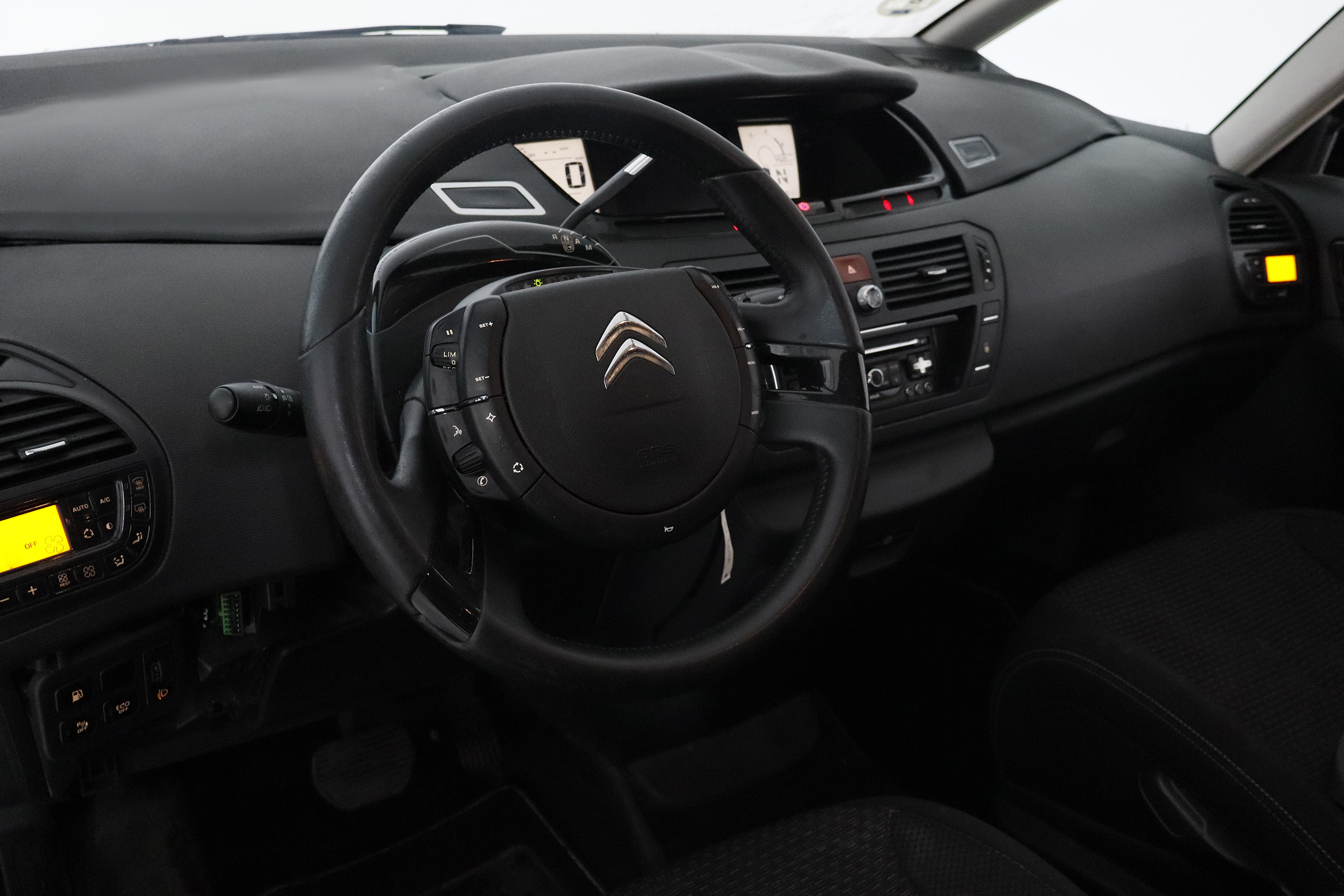 Citroen C4 Grand Picasso 1.6 HDI AUTO 112CV 7PLAZAS 5P # PARKTRONIC foto 14