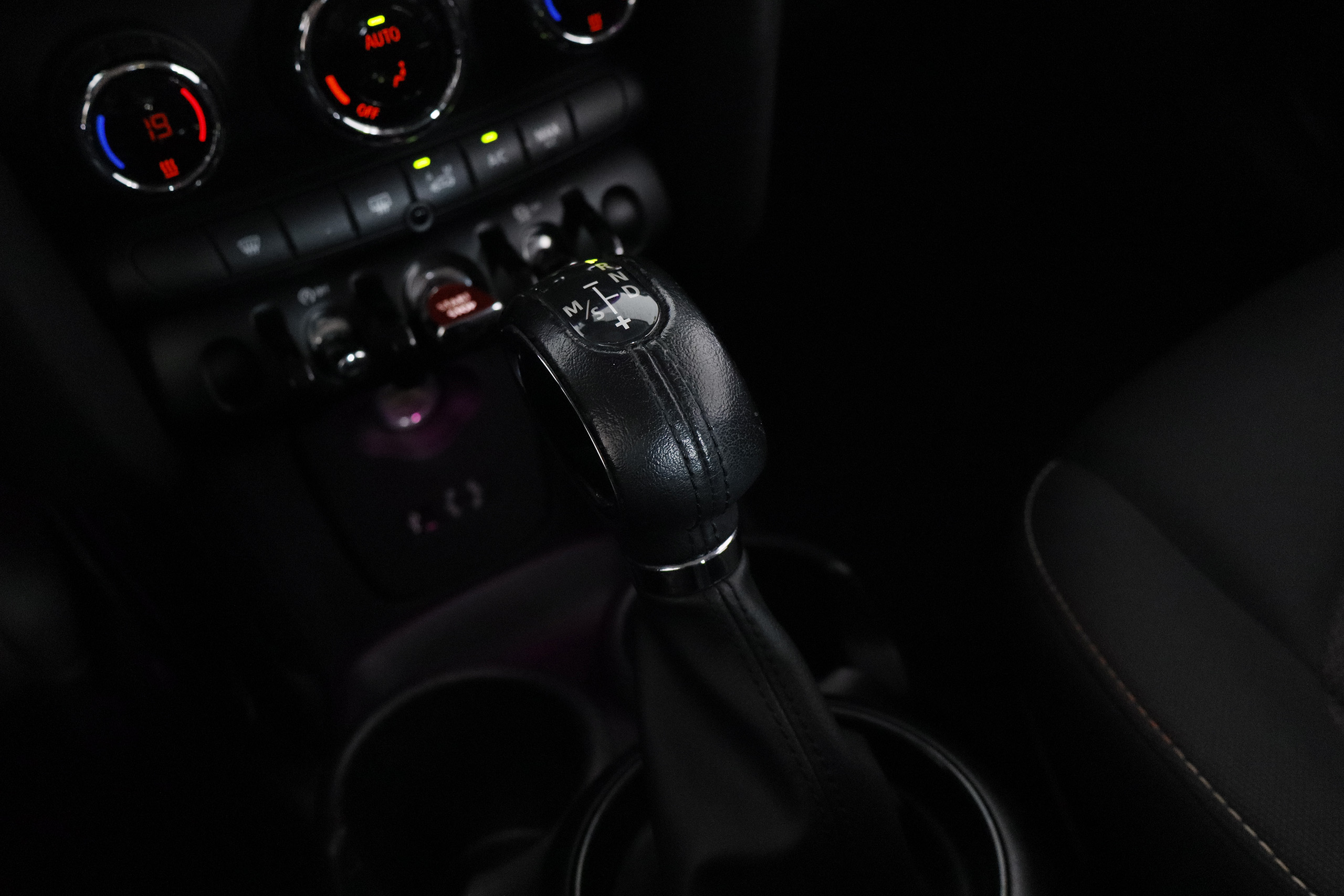 Mini Cooper D 1.5 115CV AUTO 3P S/S # PARKTRONIC foto 18