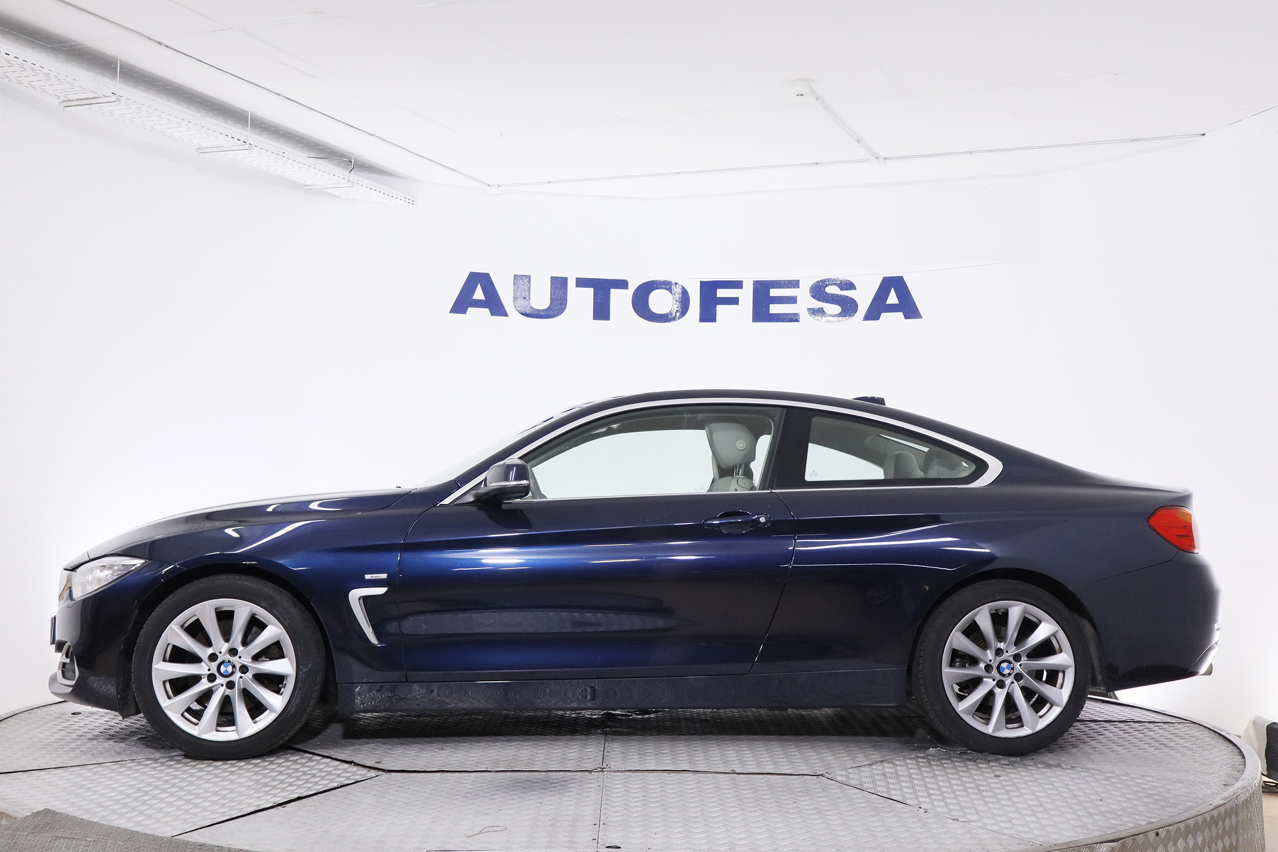 BMW 428I COUPE 2.0 245CV MODERN AUTO 2P S/S # NAVY, PARKTRONIC COUPE 2.0 245CV MODERN AUTO 2P S/S # NAVY, PARKTRONIC foto 5