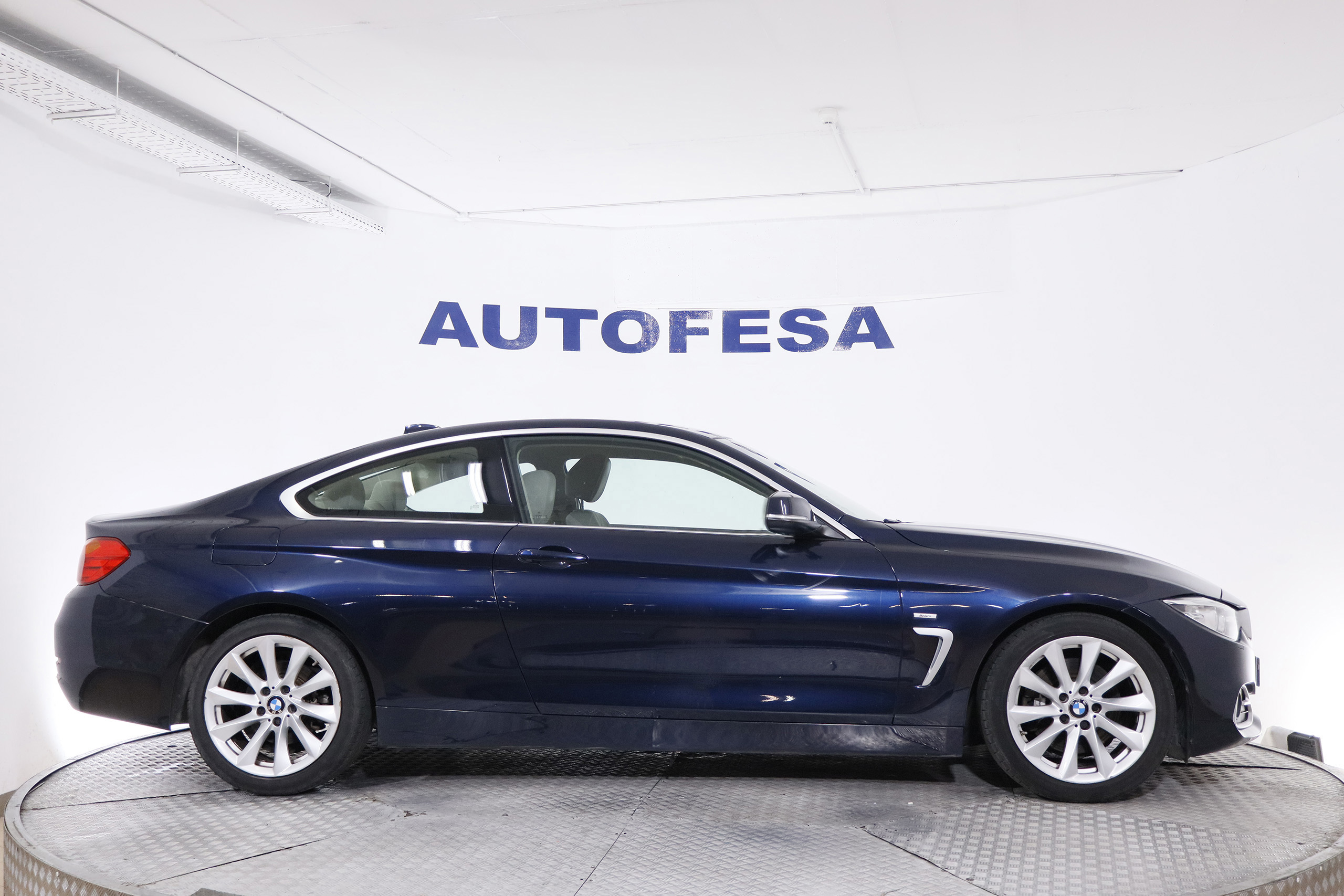BMW 428I COUPE 2.0 245CV MODERN AUTO 2P S/S # NAVY, PARKTRONIC COUPE 2.0 245CV MODERN AUTO 2P S/S # NAVY, PARKTRONIC foto 10