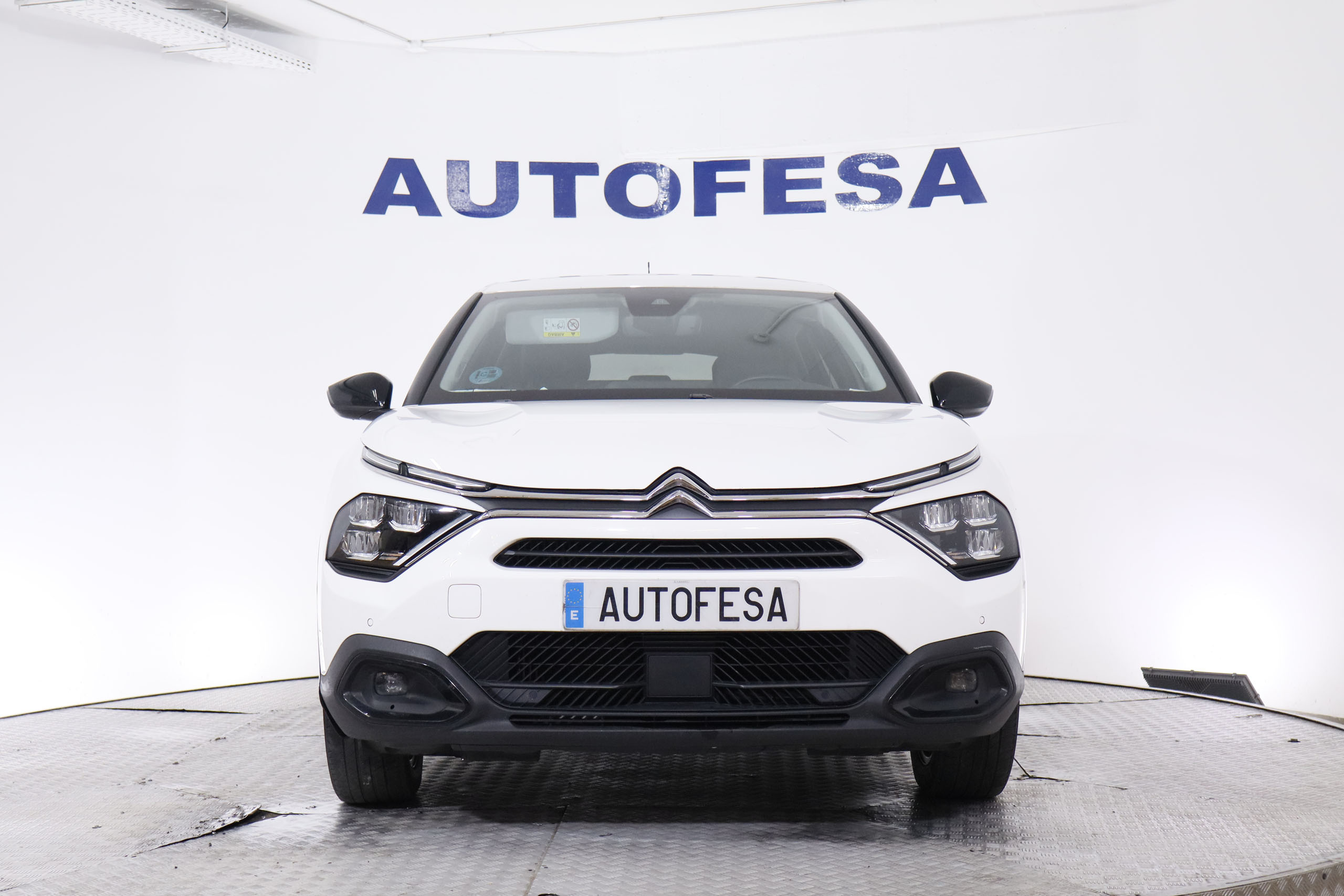 Citroen C4 1.2 PURETECH SHINE 130CV 5P # NAVY,FAROS LED,PARKTRONIC,CAMARA TRASERA,HEAD UP DISPLAY foto 2