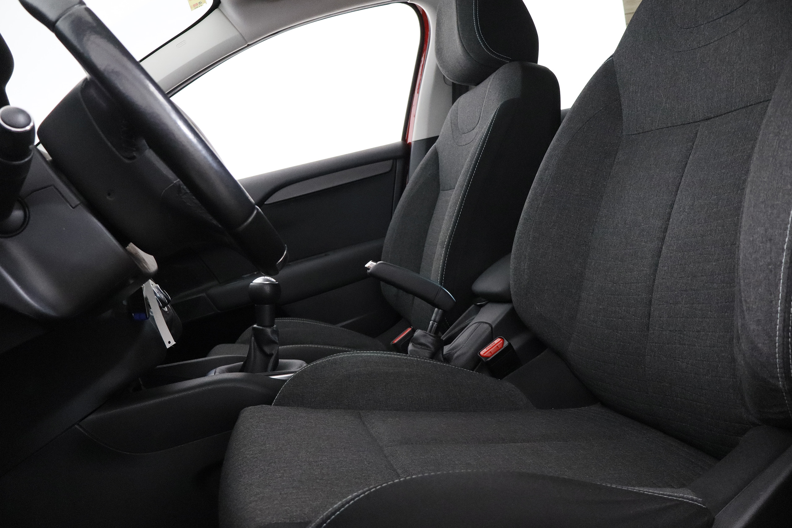 Citroen C4 1.6 BLUEHDI 100CV FEEL EDITION 5P # PARKTRONIC, BLUETOOTH foto 21