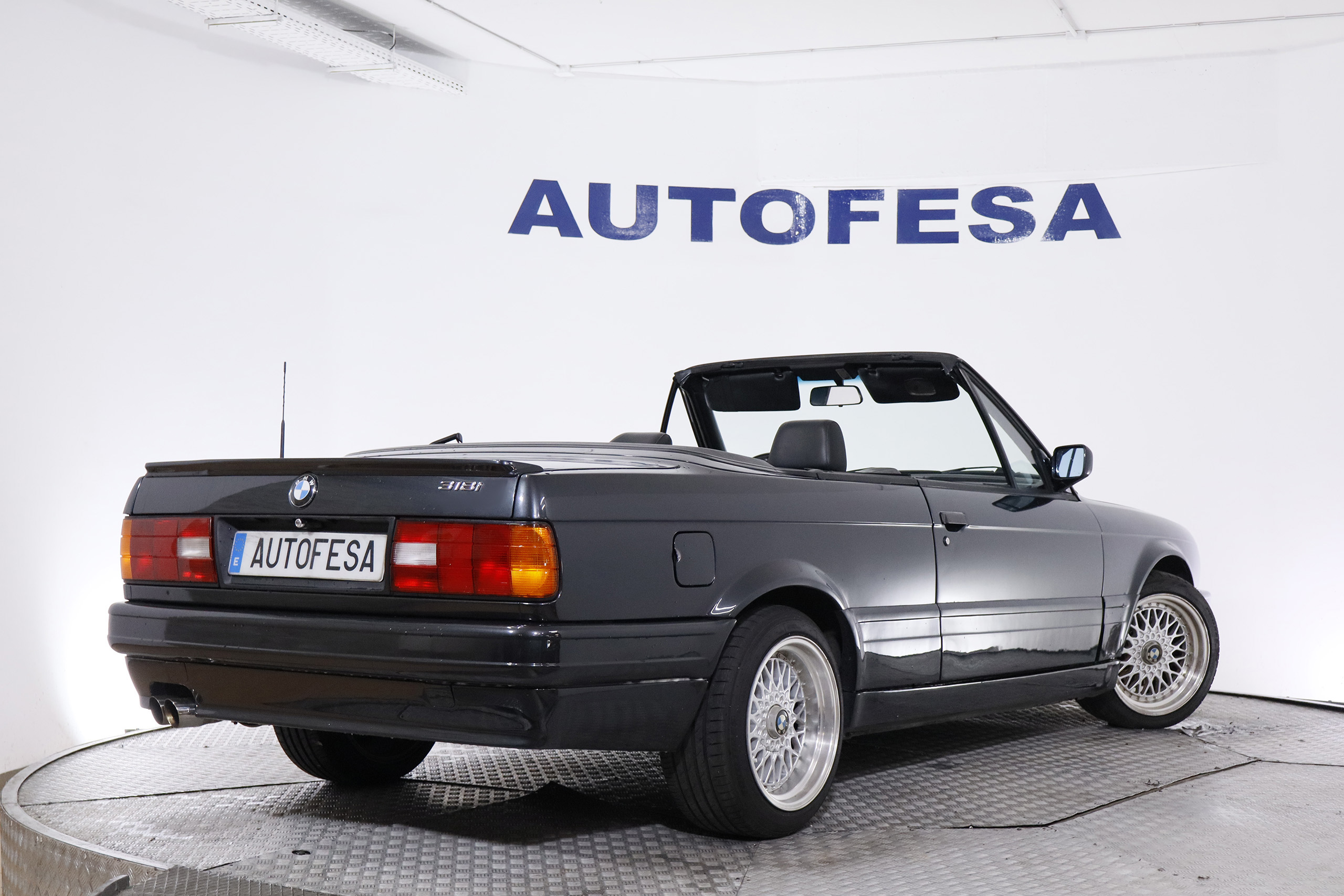 BMW 318 I CABRIO 112CV 2P PLACA HISTORICA # CUERO foto 14