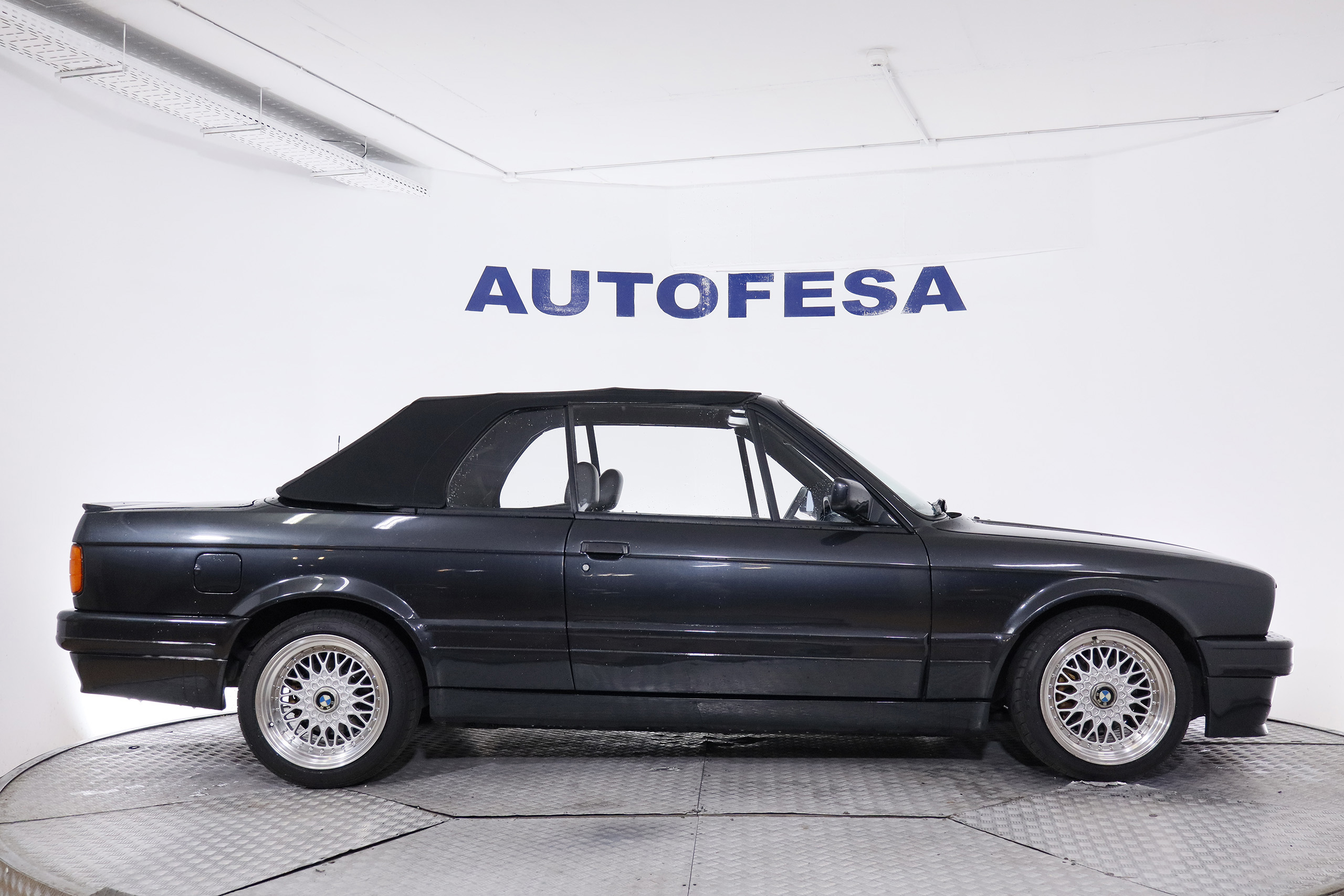 BMW 318 I CABRIO 112CV 2P PLACA HISTORICA # CUERO foto 15