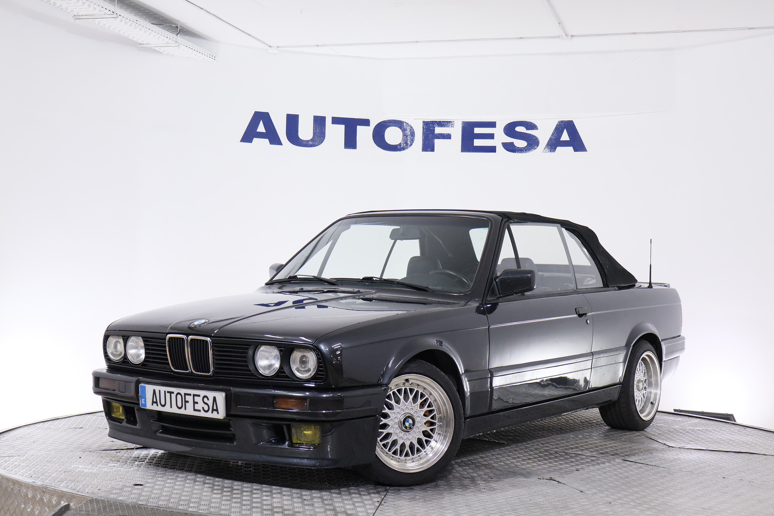 BMW 318 I CABRIO 112CV 2P PLACA HISTORICA # CUERO foto 2