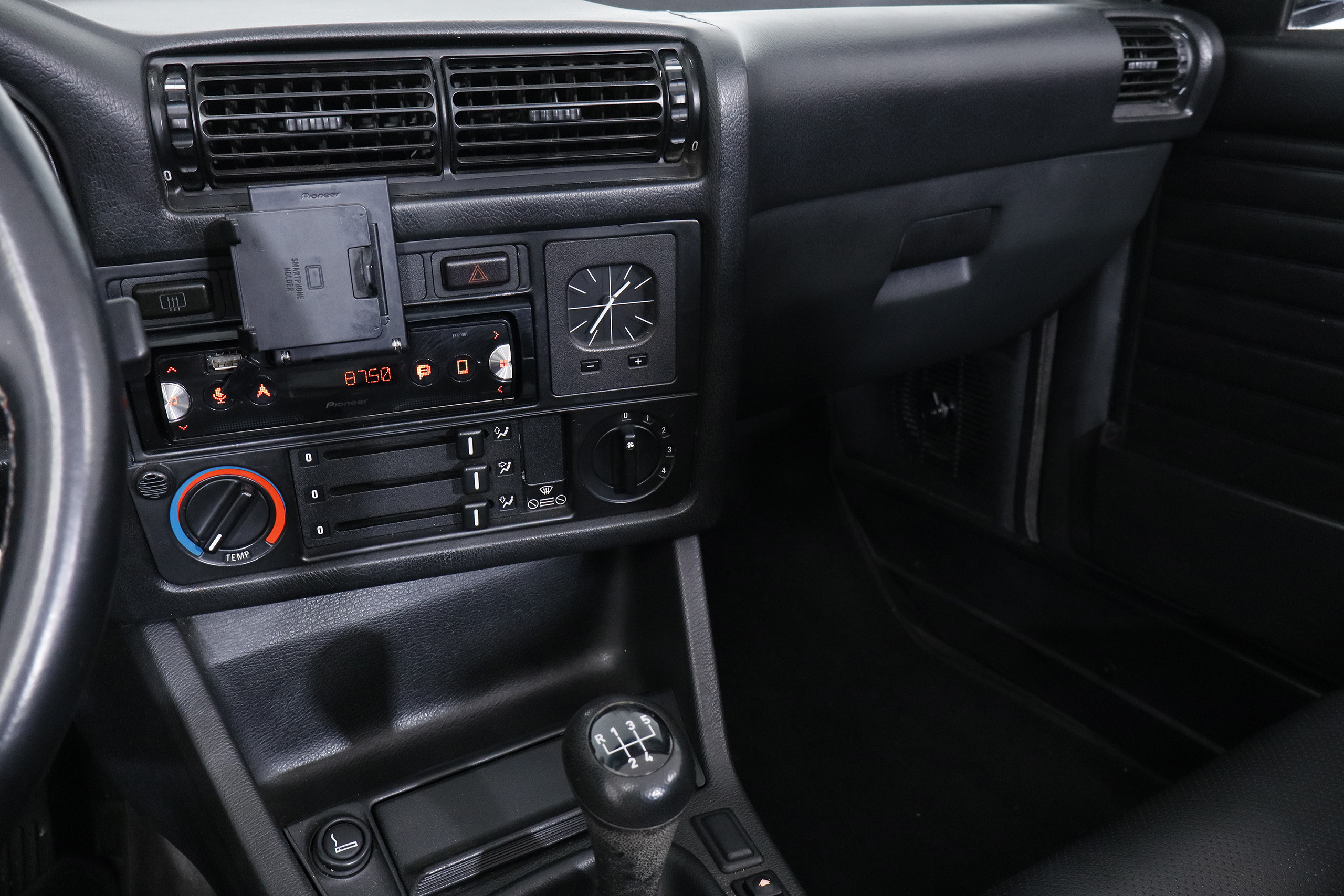 BMW 318 I CABRIO 112CV 2P PLACA HISTORICA # CUERO foto 21