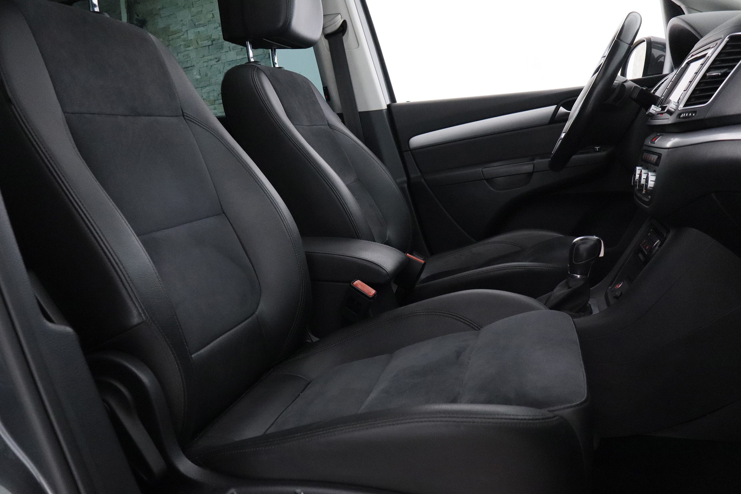 Volkswagen Sharan 2.0 TDI 177CV ASG 7PLAZAS AUTO SPORT 5P S/S # IVA DEDUCIBLE, TECHO ELE PANORAMICO, NAVY foto 25