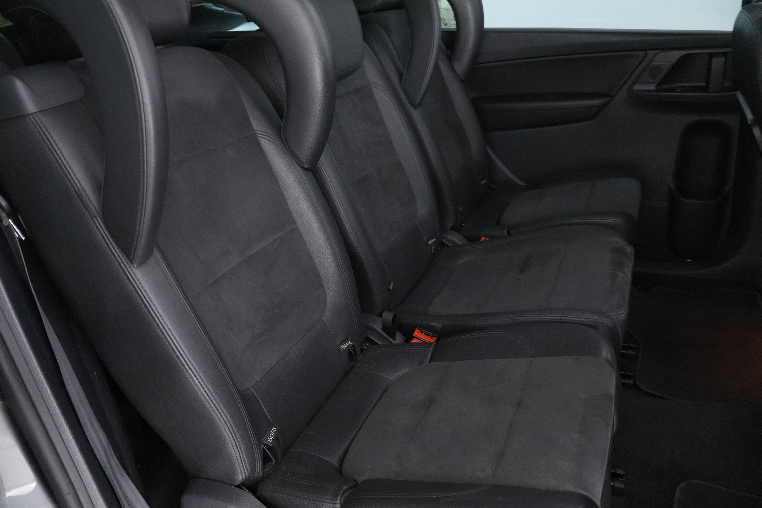 Volkswagen Sharan 2.0 TDI 177CV ASG 7PLAZAS AUTO SPORT 5P S/S # IVA DEDUCIBLE, TECHO ELE PANORAMICO, NAVY foto 26