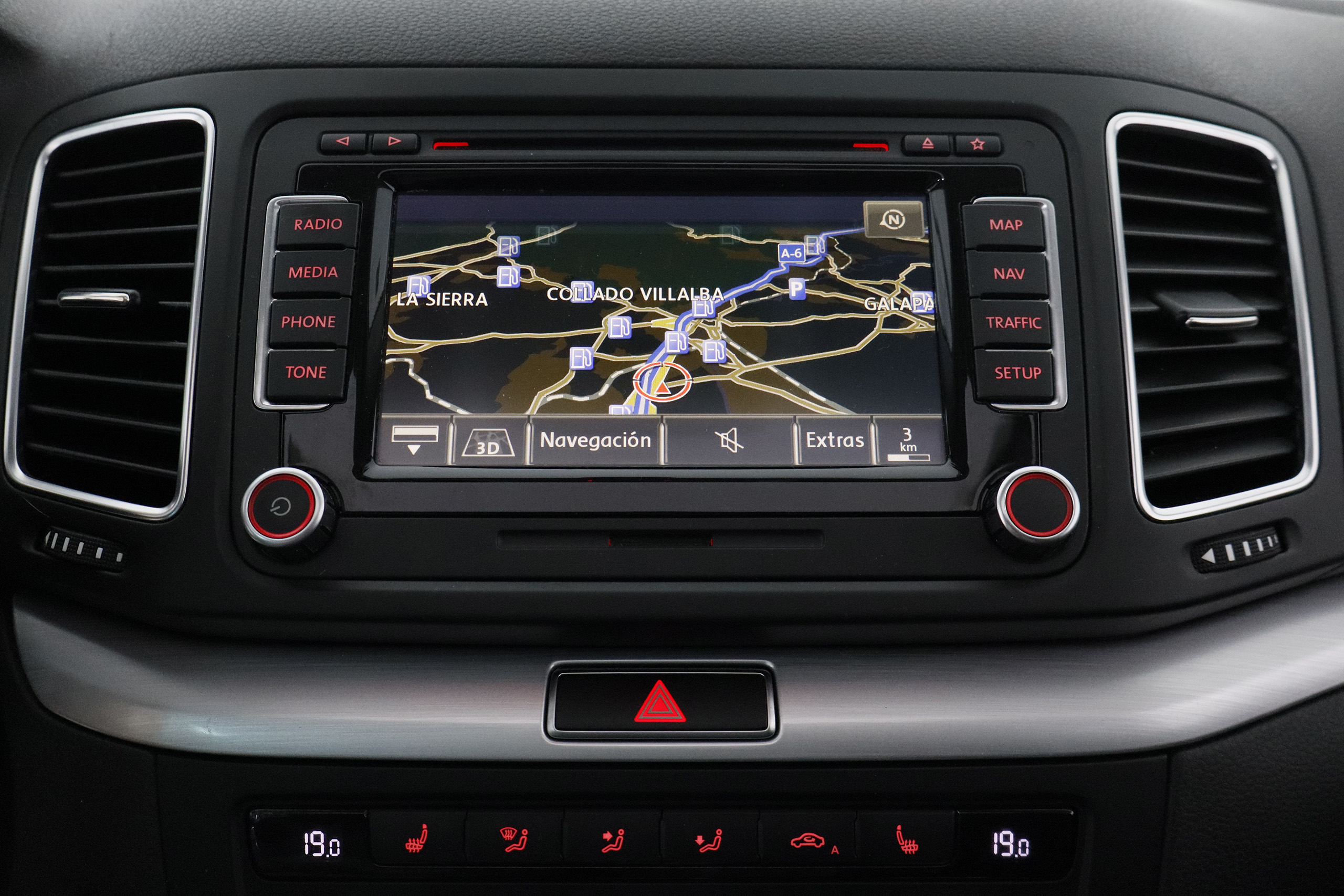 Volkswagen Sharan 2.0 TDI 177CV ASG 7PLAZAS AUTO SPORT 5P S/S # IVA DEDUCIBLE, TECHO ELE PANORAMICO, NAVY foto 22