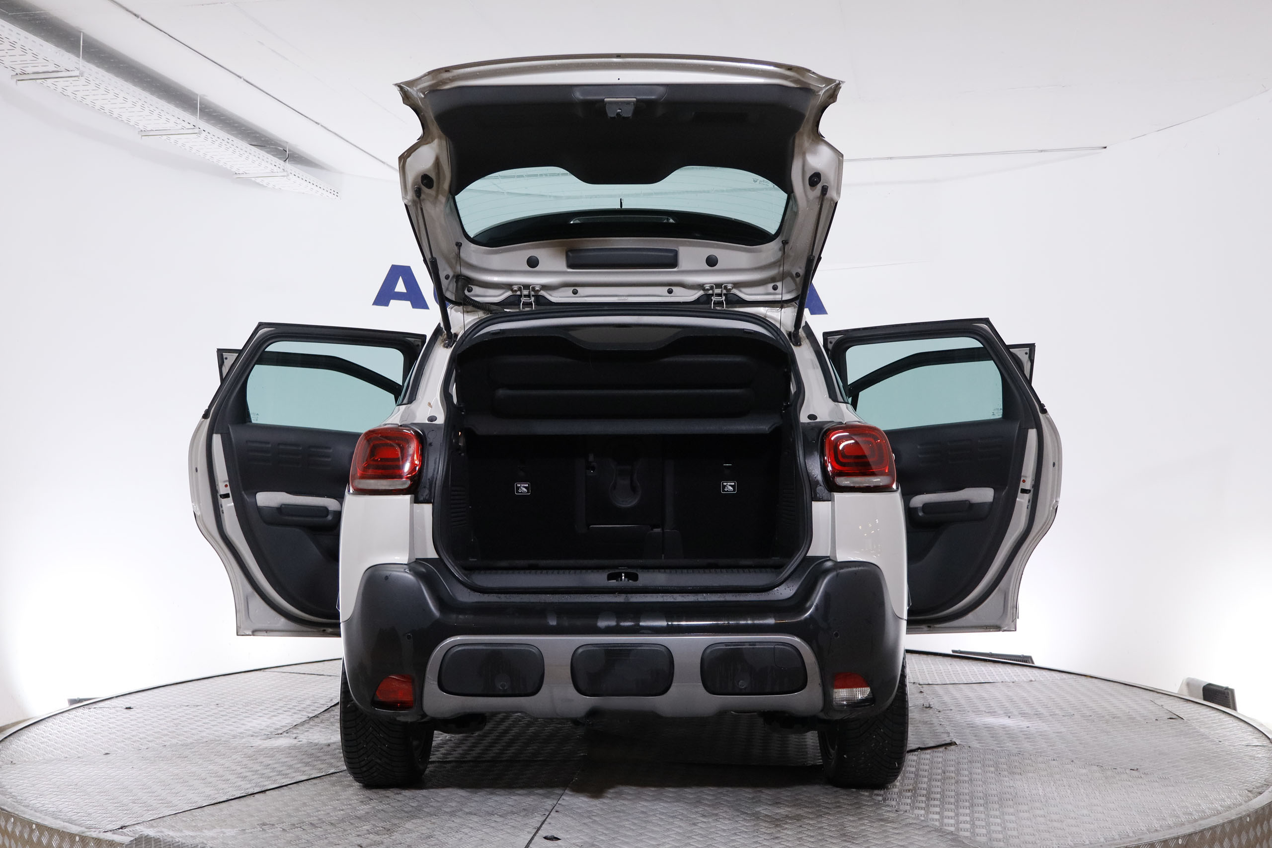 Citroen C3 Aircross 1.2 110CV SHINE 5P # NAVY,PARKTRONIC foto 11