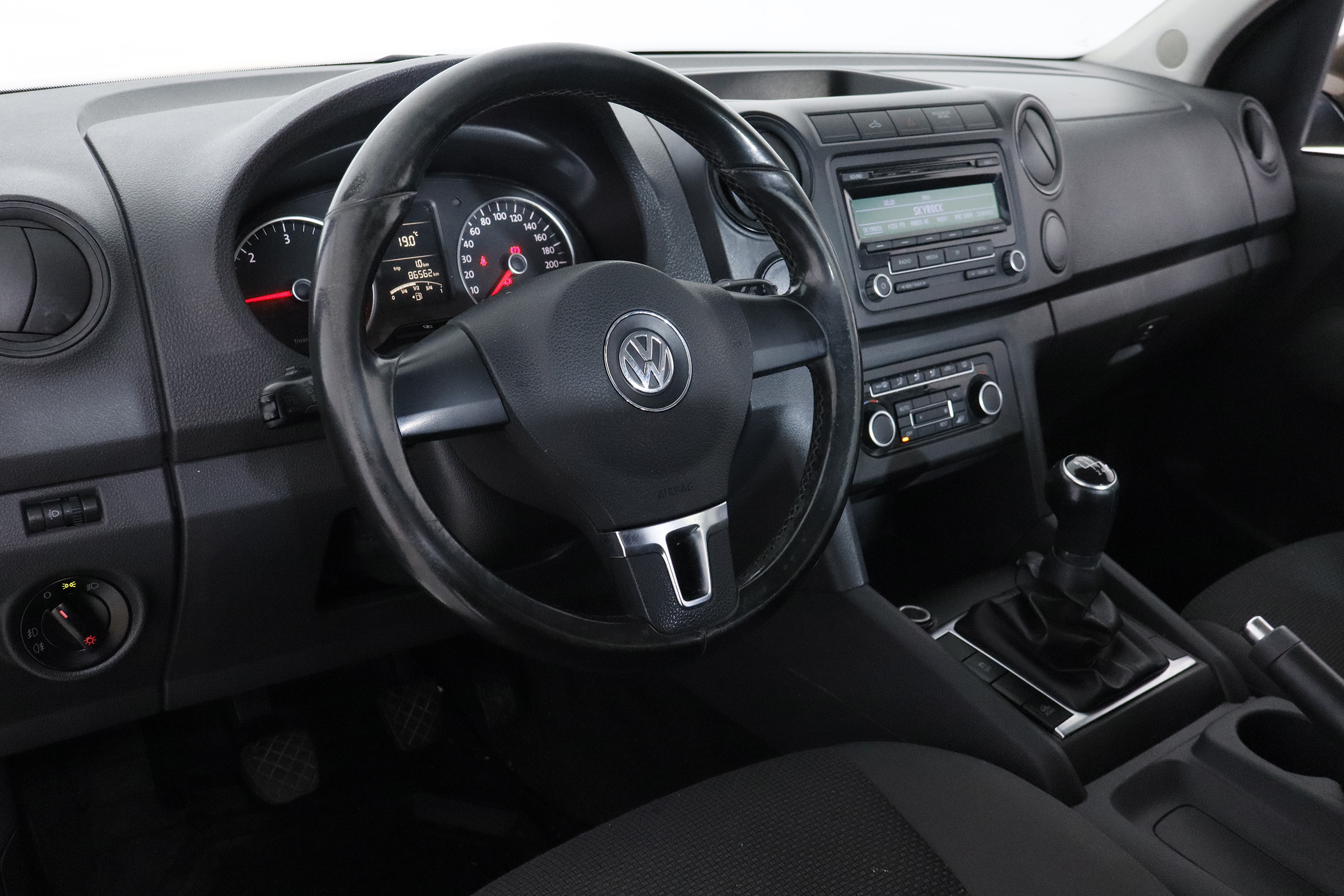 Volkswagen Amarok 2.0 TDI DOBLE CABINA 122CV 4MOTION TRENDLINE 4P # BLUETOOTH foto 14