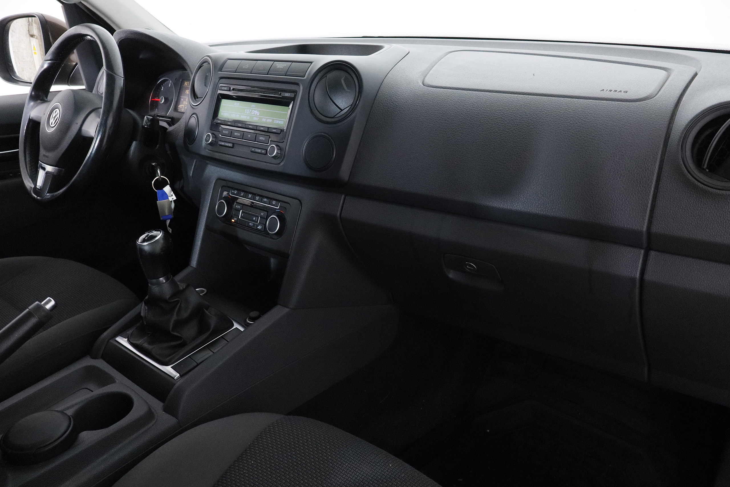 Volkswagen Amarok 2.0 TDI DOBLE CABINA 122CV 4MOTION TRENDLINE 4P # BLUETOOTH foto 15