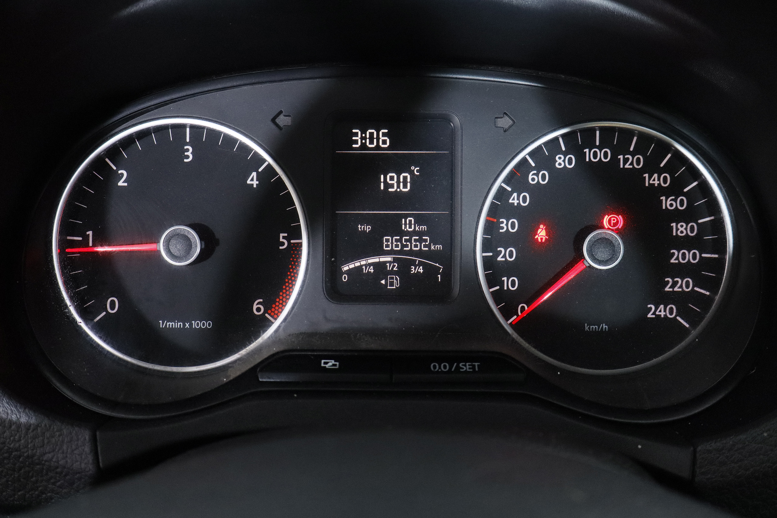 Volkswagen Amarok 2.0 TDI DOBLE CABINA 122CV 4MOTION TRENDLINE 4P # BLUETOOTH foto 17